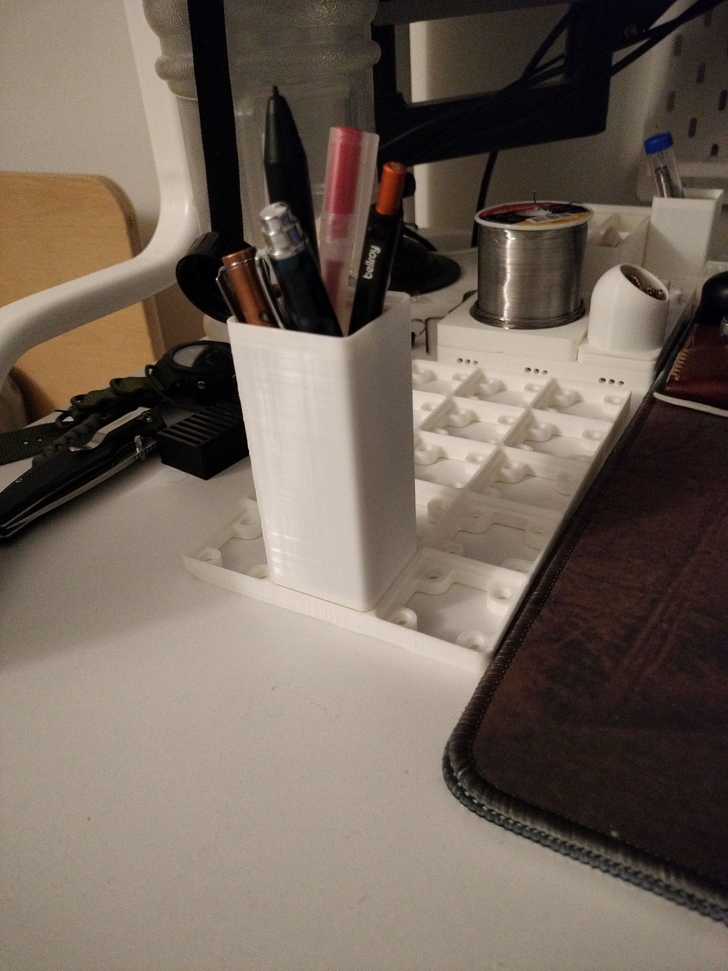 Gridfinity pencil cup/holder by Zeitgeist117 Download free STL model