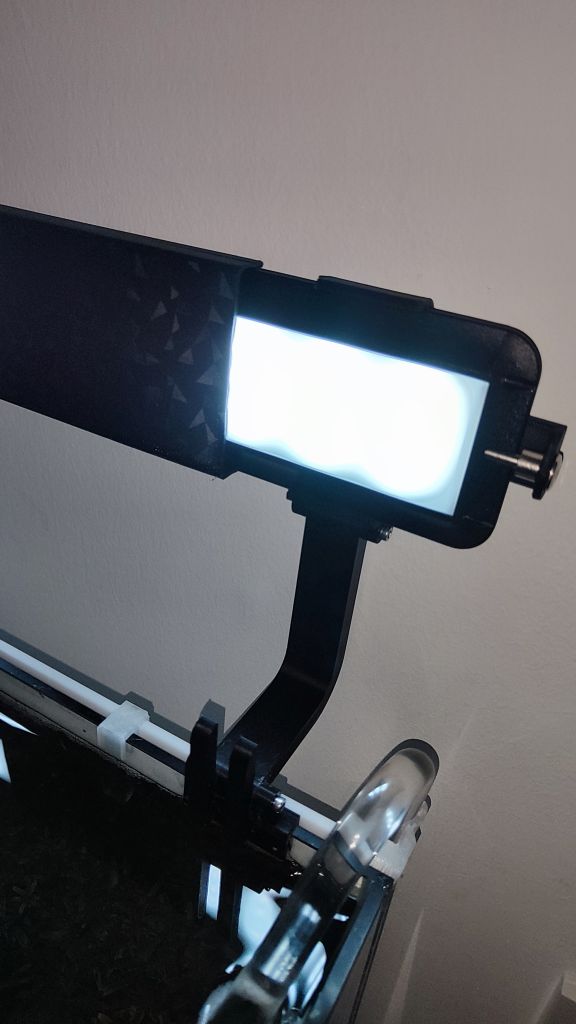 Chihiros A2 Aquarium light holder foldable — thumbnail 2