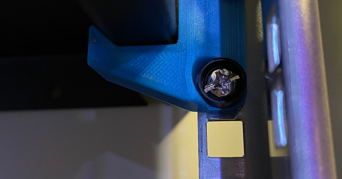 Triton shelf support by Tomáš Ciffra Download free STL model