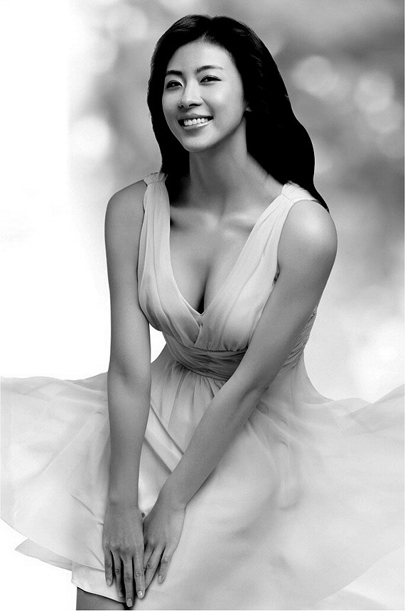 Ha Ji-Won (Korean Actress)