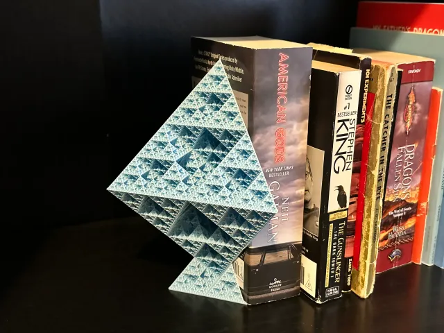 Octahedroflake: Bookend Edition (vase-mode print)