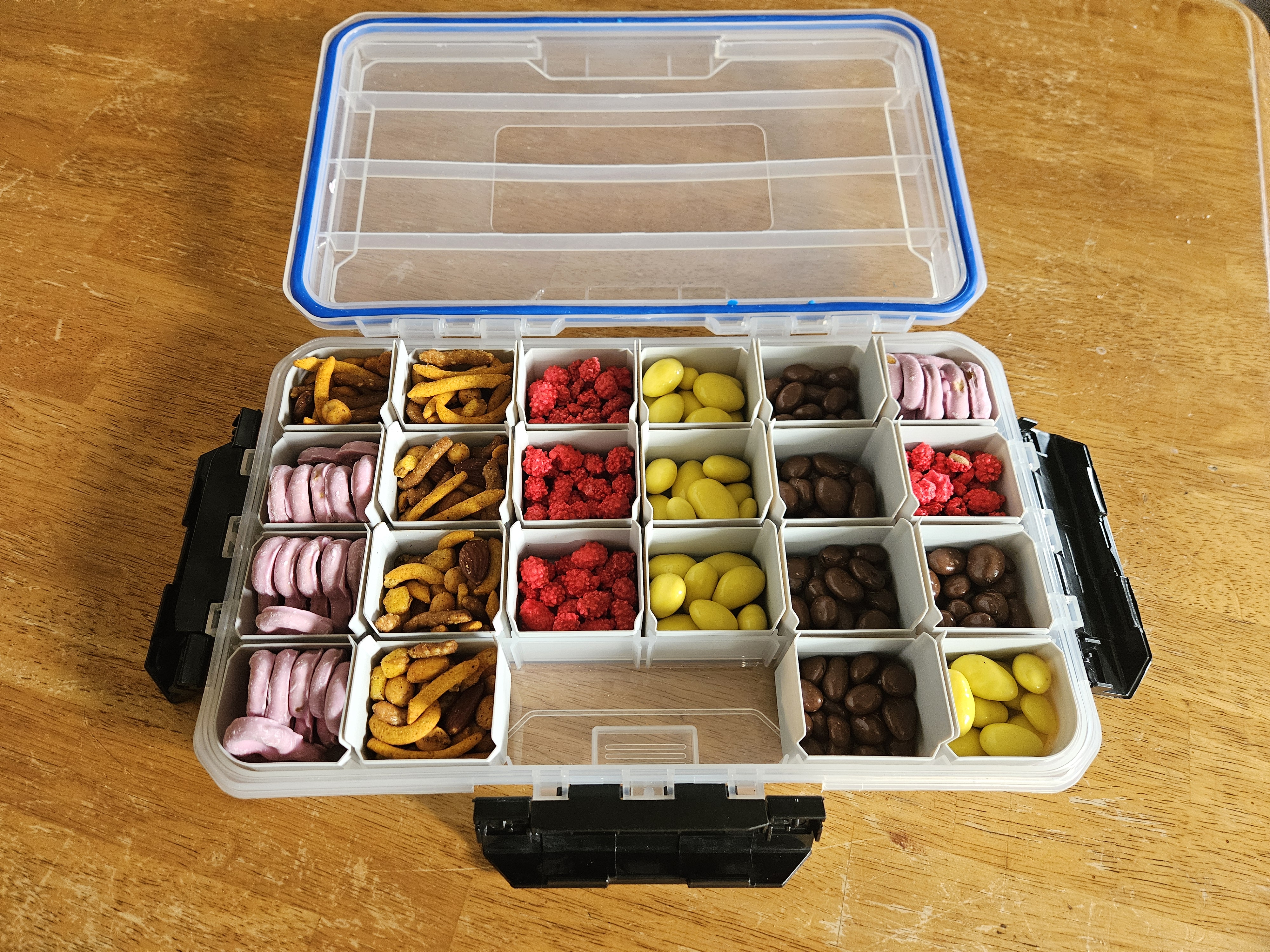 Harbor Freight 3700 Snackle Box bins
