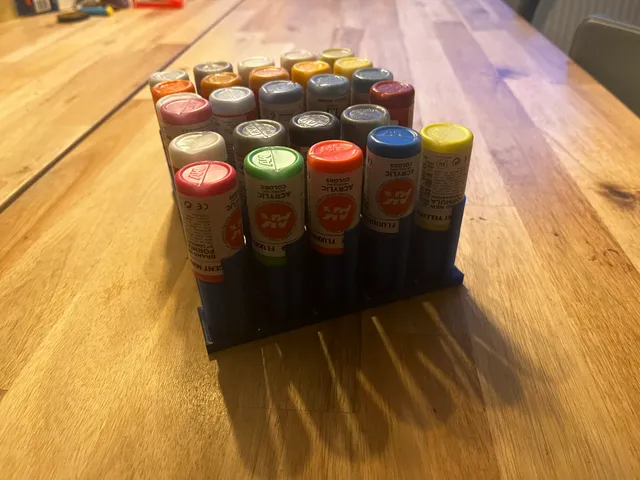 Wall mounted paintrack adjusted for AK interactive bottles