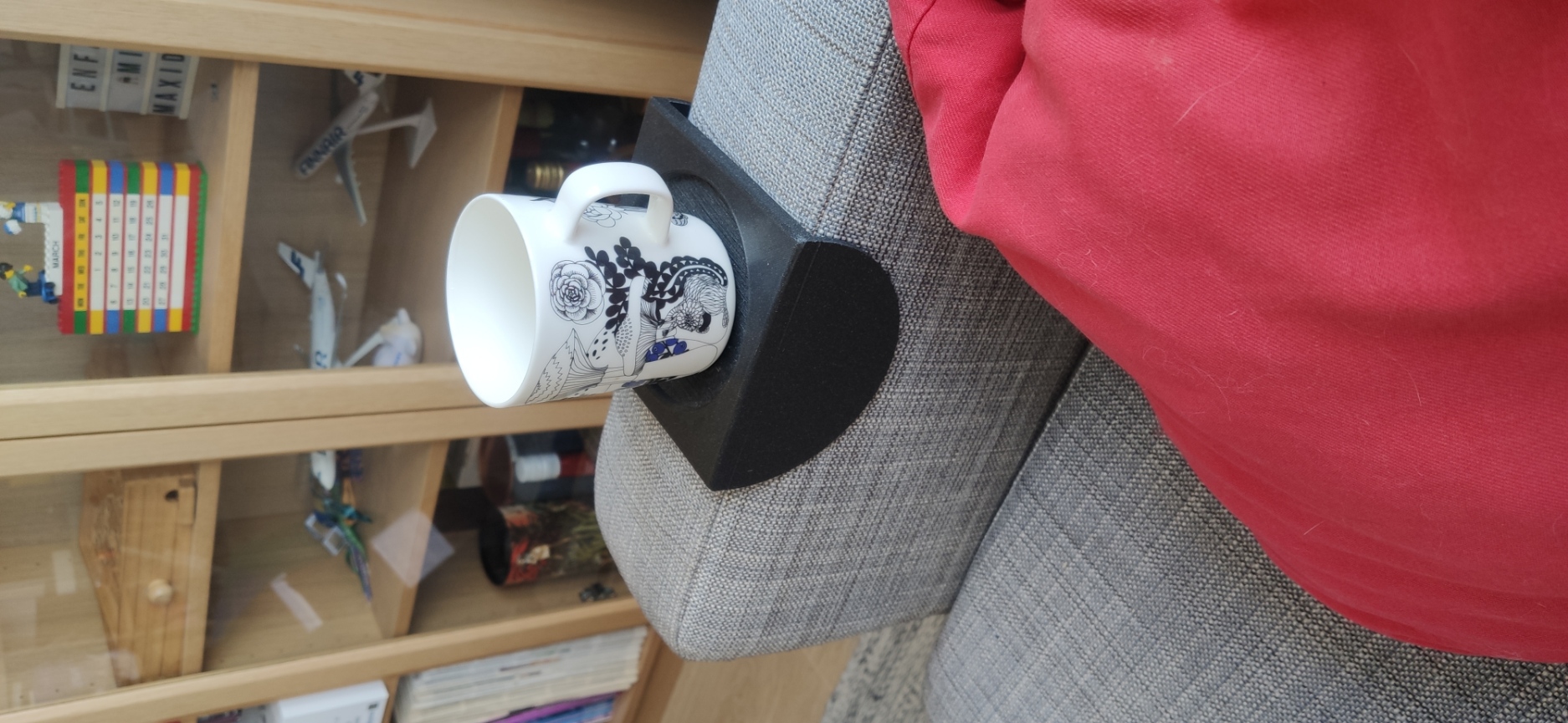 Miniatura 2 do modelo 3D Couch coaster