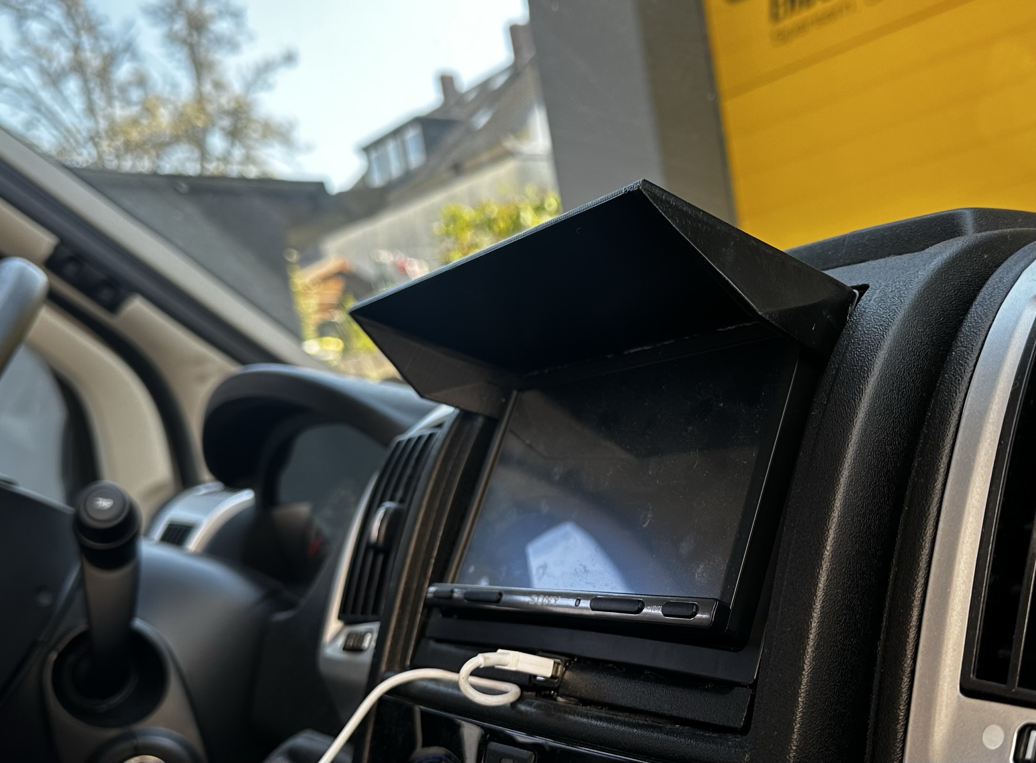 Fiat Ducato 250 and simliar Radio Suncover