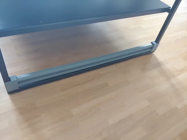 A barrier for your vacuum robot