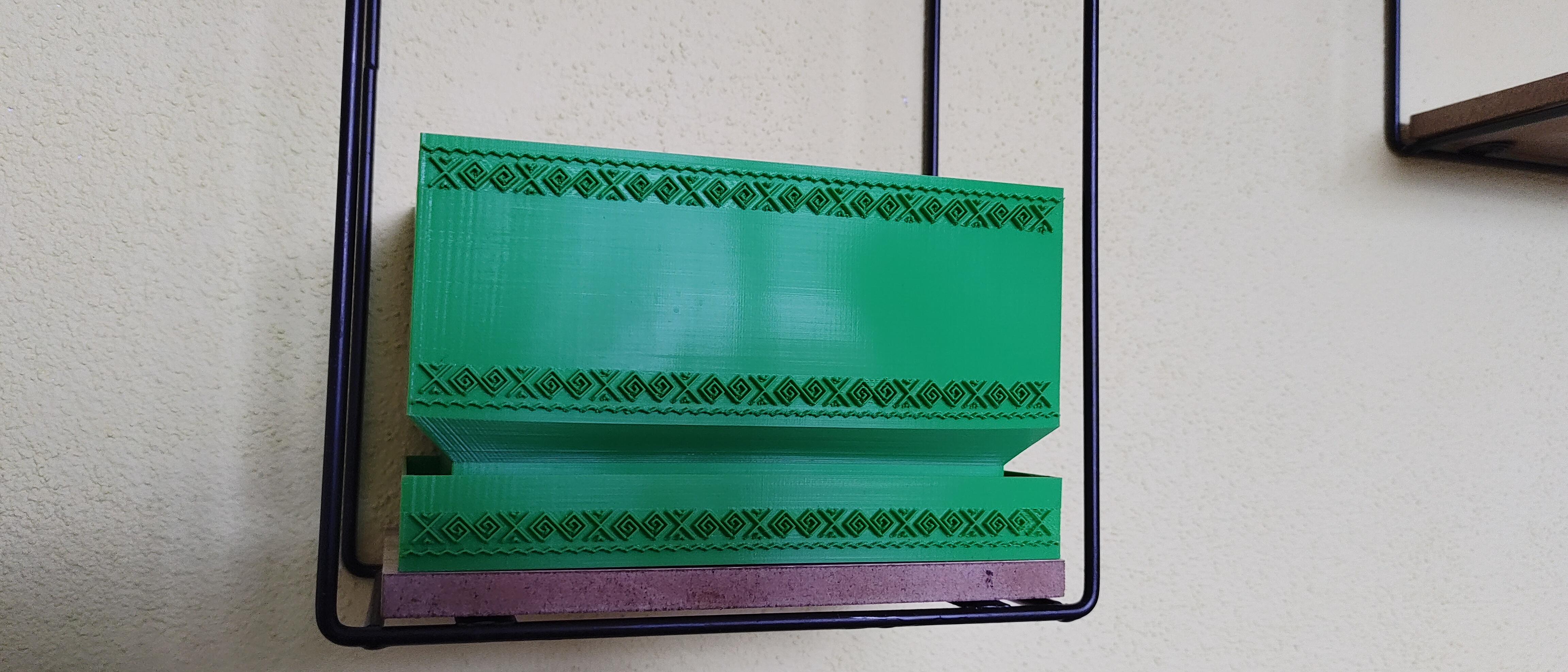 Rectangle planter with folklore pattern