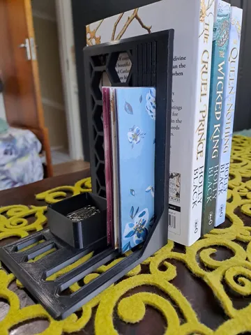 Hex Bookend (bookmark holder)