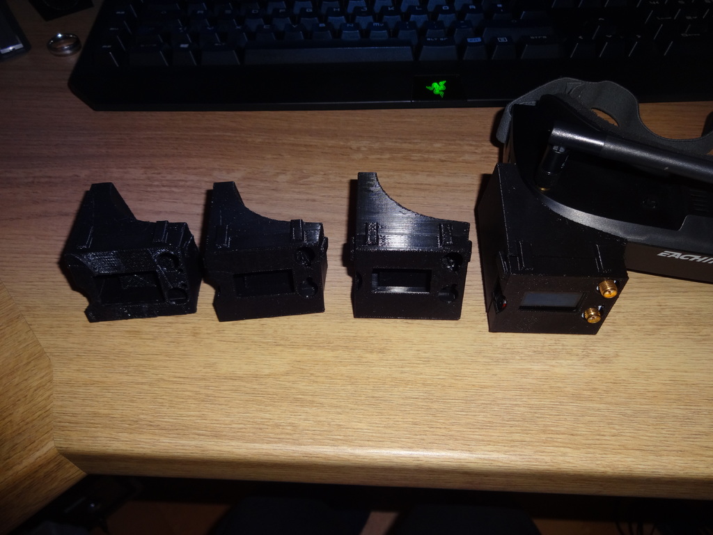 Miniatura 2 do modelo 3D Eachine EV100 Receiver Case Mod