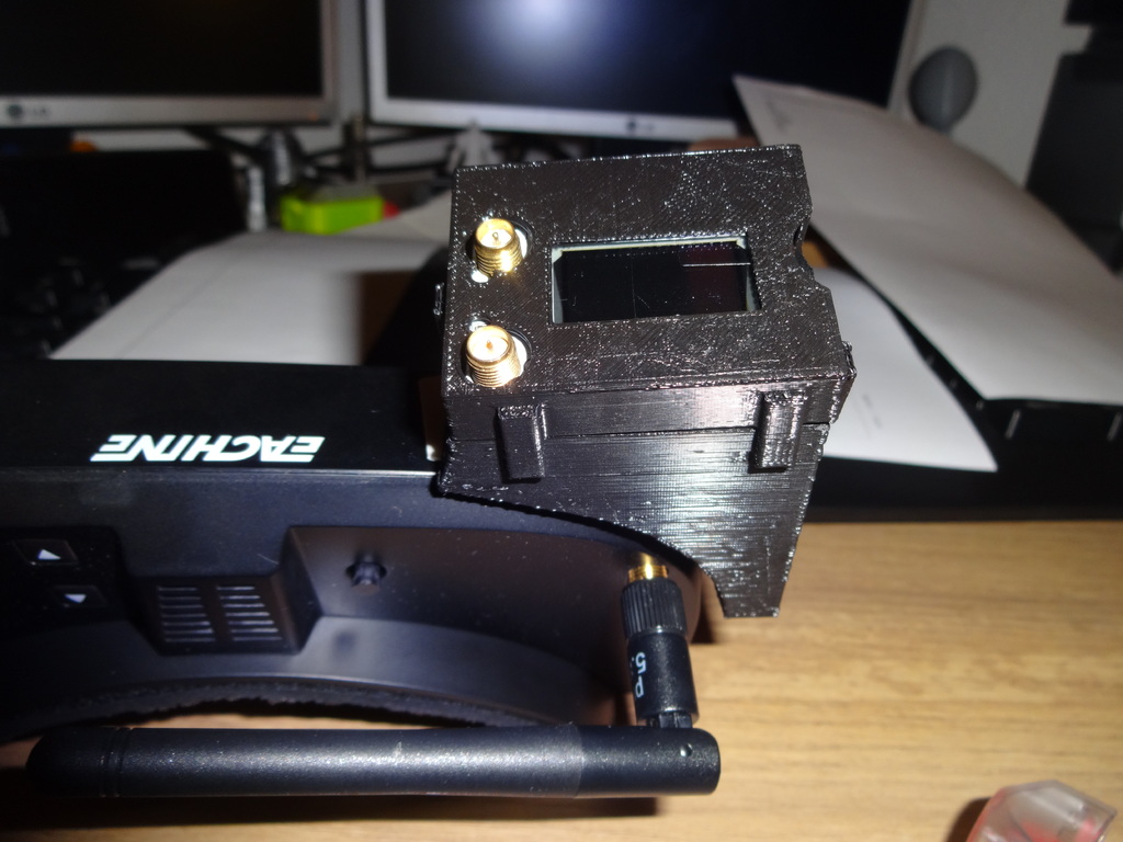 Miniatura 6 do modelo 3D Eachine EV100 Receiver Case Mod