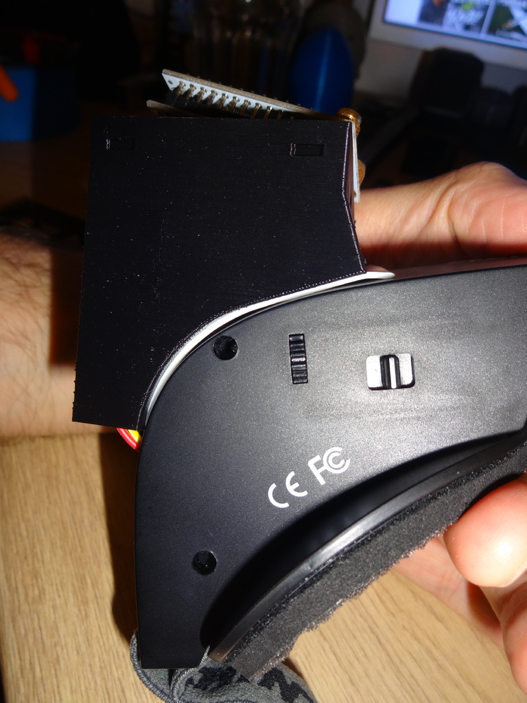 Miniatura 8 do modelo 3D Eachine EV100 Receiver Case Mod