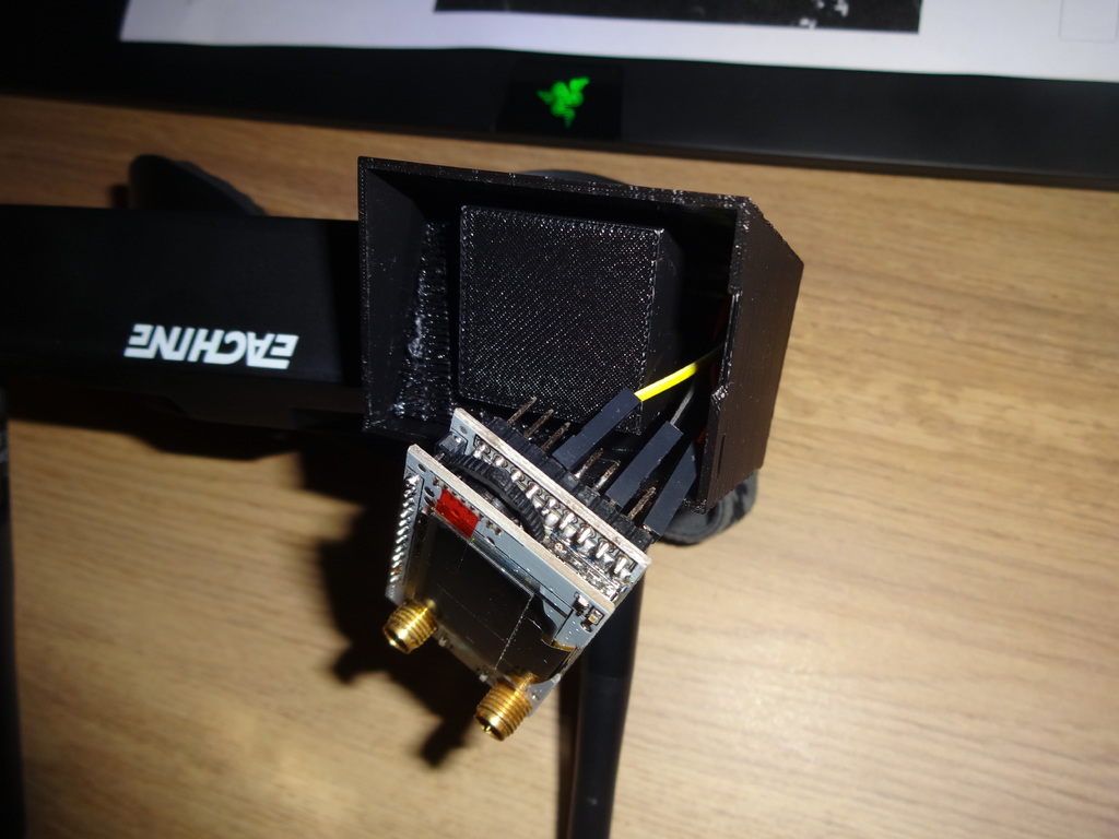 Miniatura 23 do modelo 3D Eachine EV100 Receiver Case Mod
