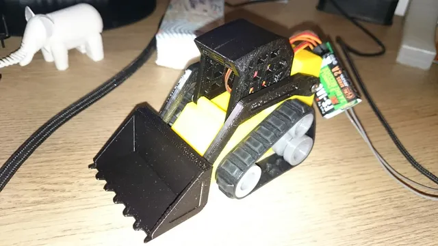 Mini Track Loader RC Micro Servo SG90 HXT900