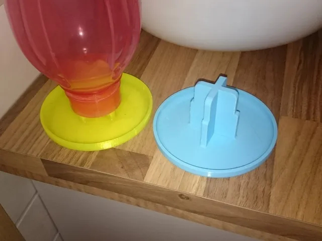 Tupperware 1L Bottle drying holder
