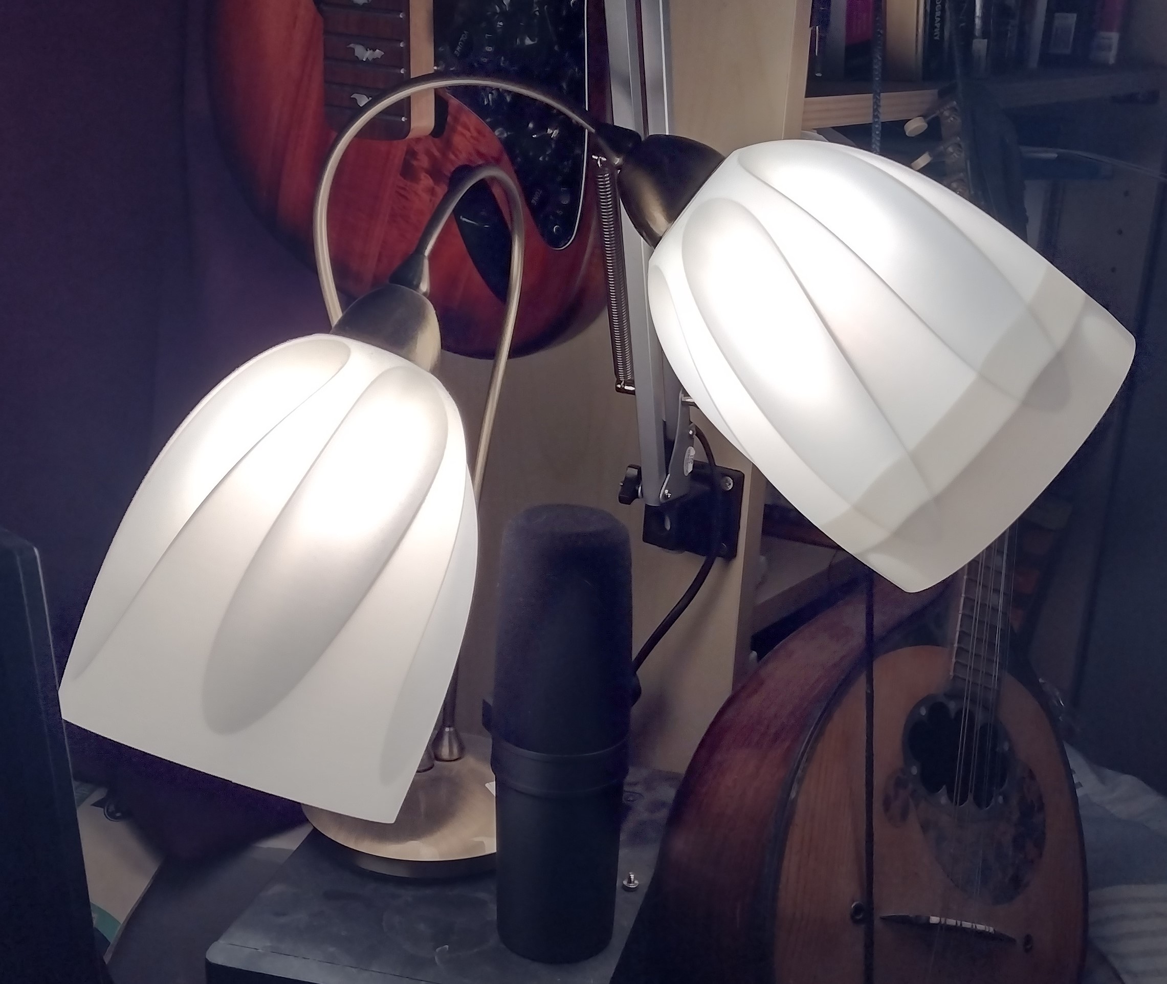 Miniatura 2 do modelo 3D Lampshade for E14 LEDs and diffuser