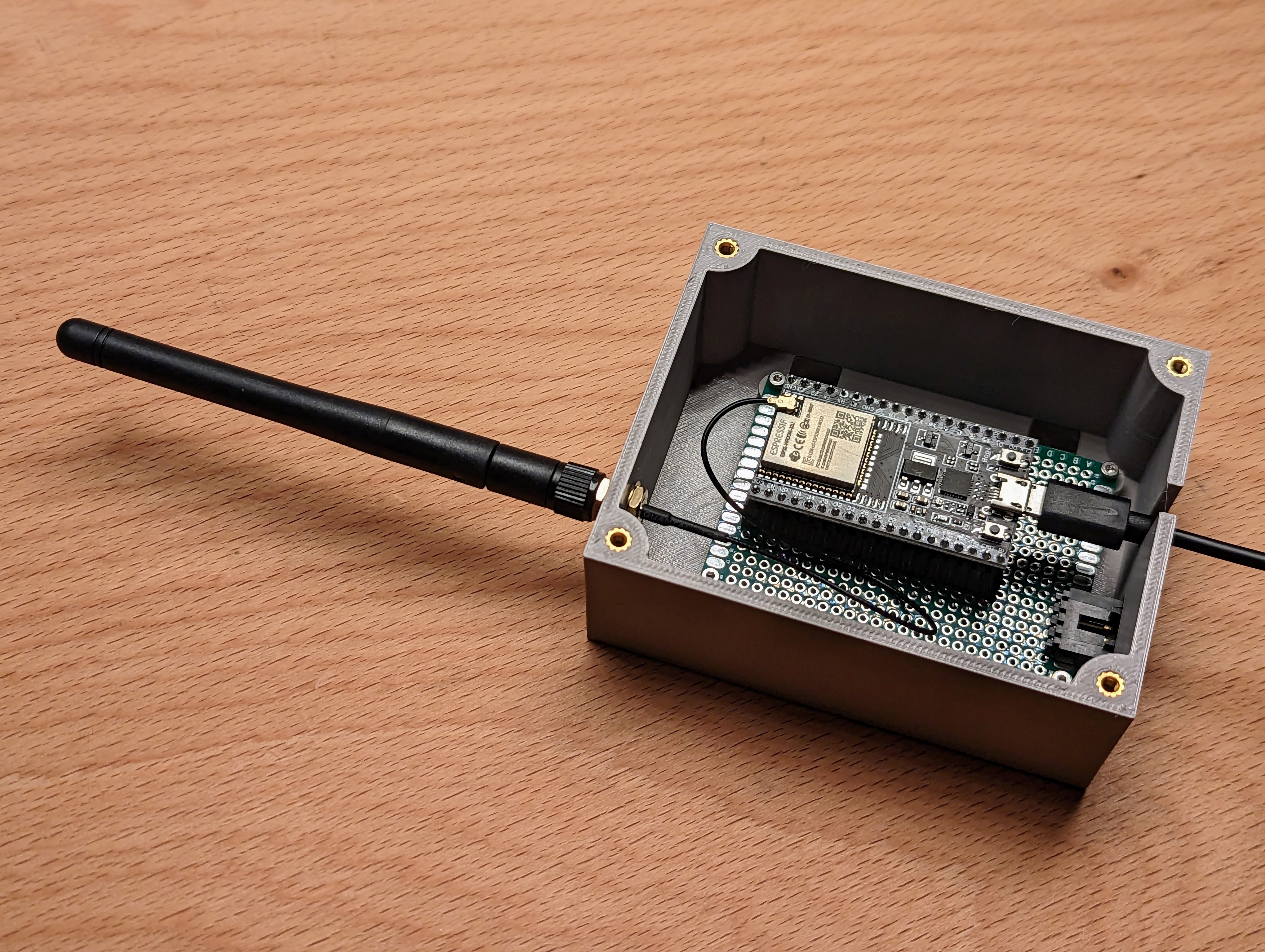 ESP32 DevKitC case with wifi antenna by timn Download free STL model