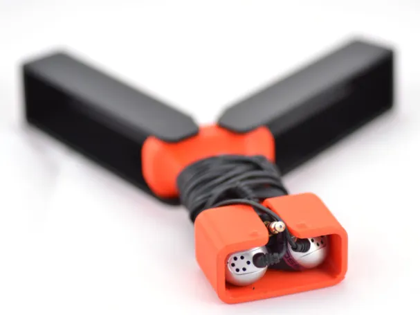 butterfly knife earbud holder