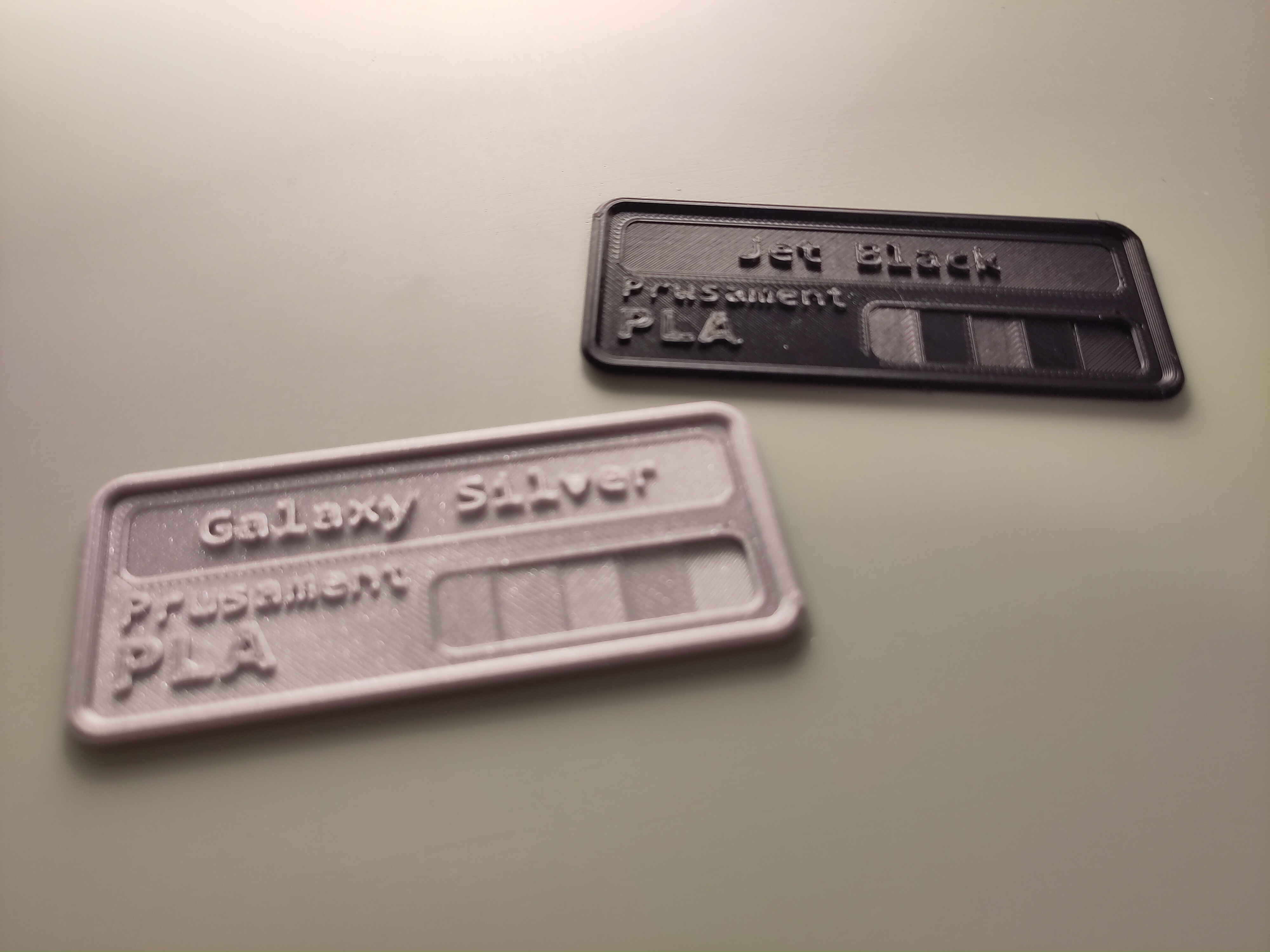 Filament samples with filament name and brand