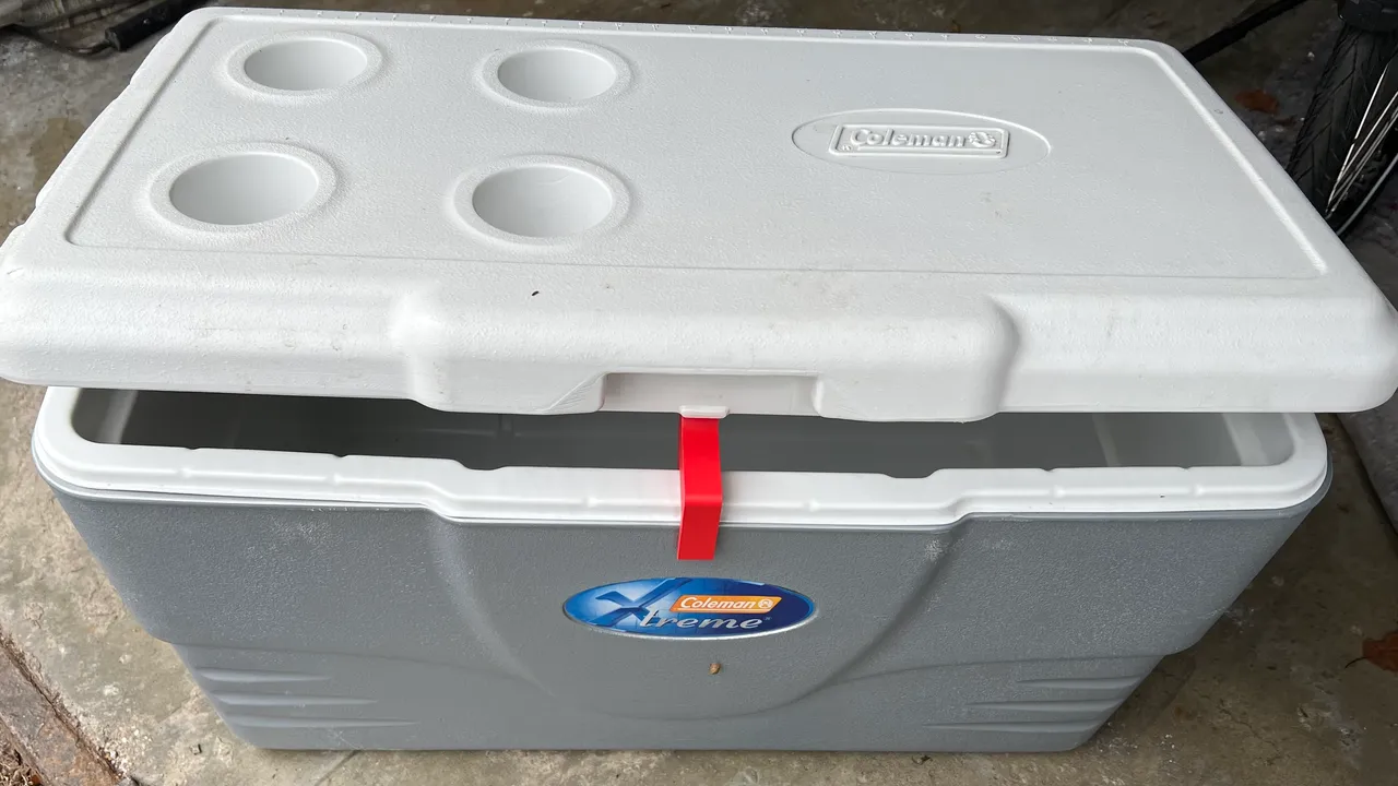 Coleman xtreme store cooler model 6270