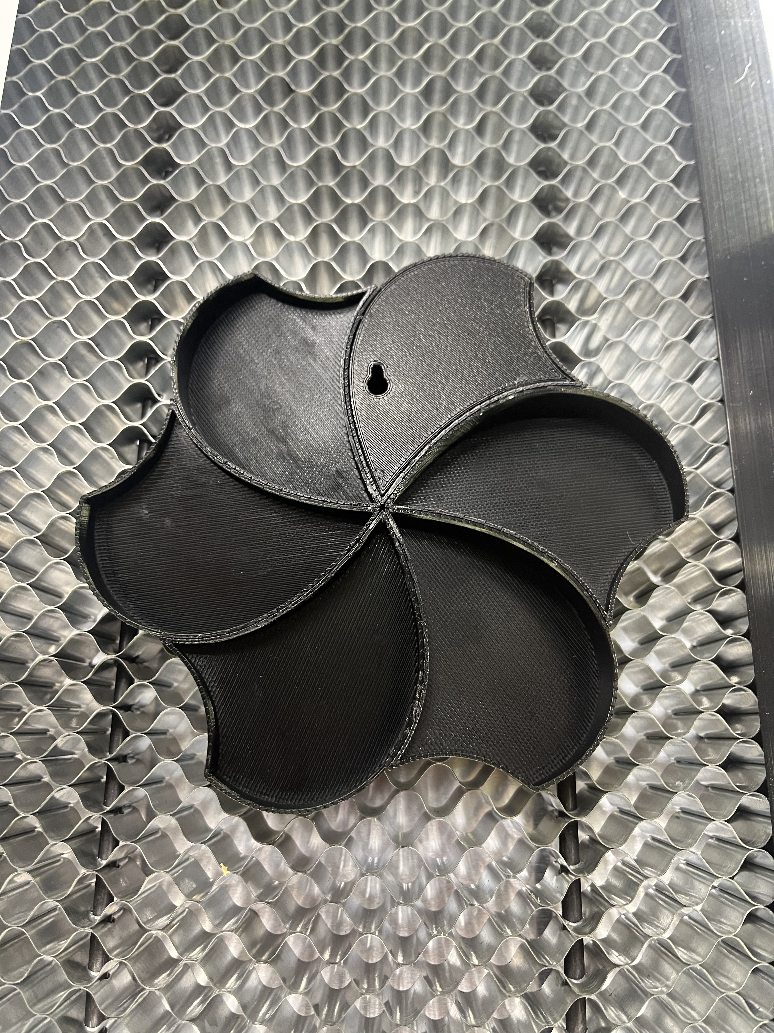 Pinwheel Hex Tesselation hanger