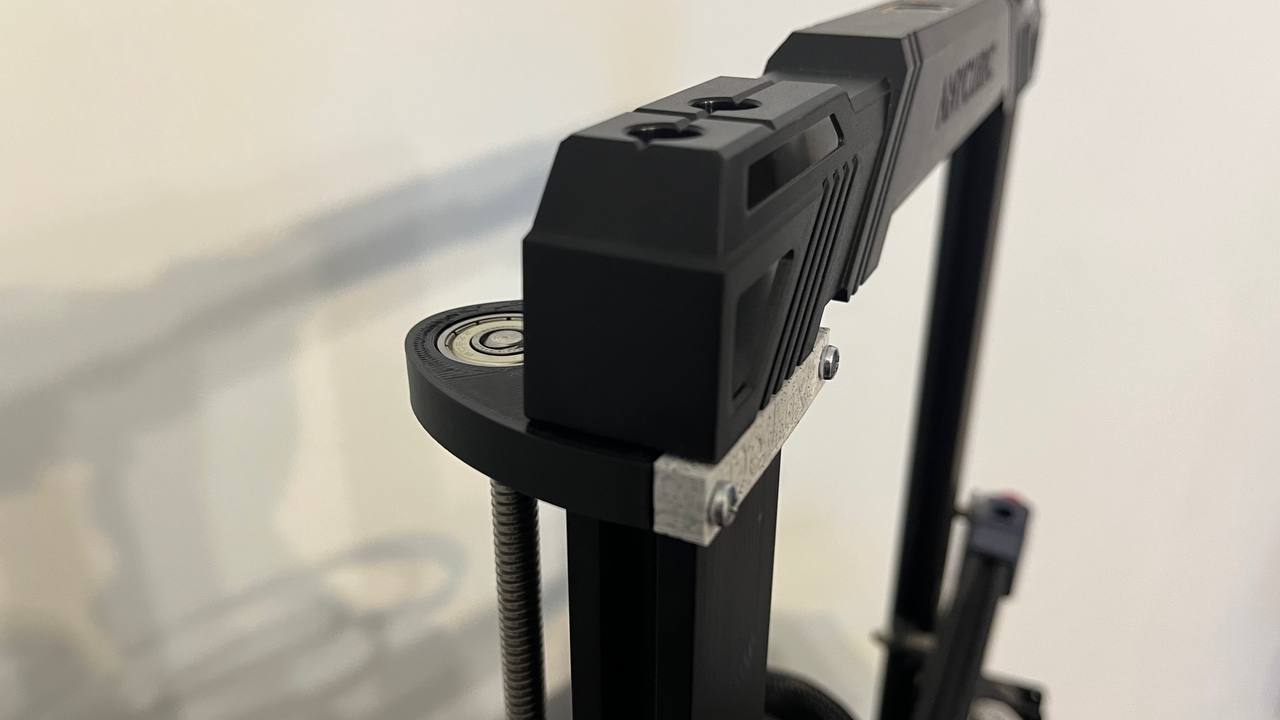 Anycubic kobra z axis stabilizer with 608zz bearing and custom tag by