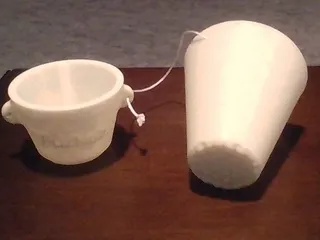 FuzNuz Horse Pill Crusher
