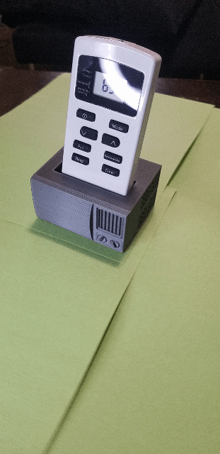 Remote holder for AC unit