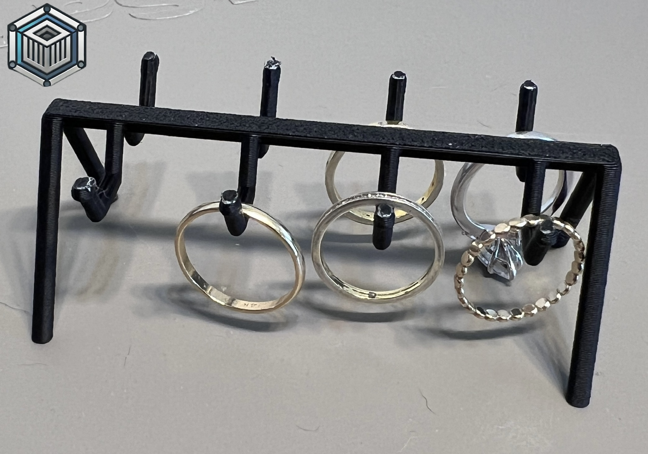 3.1 Gram ring hanger for ultrasonic cleaners