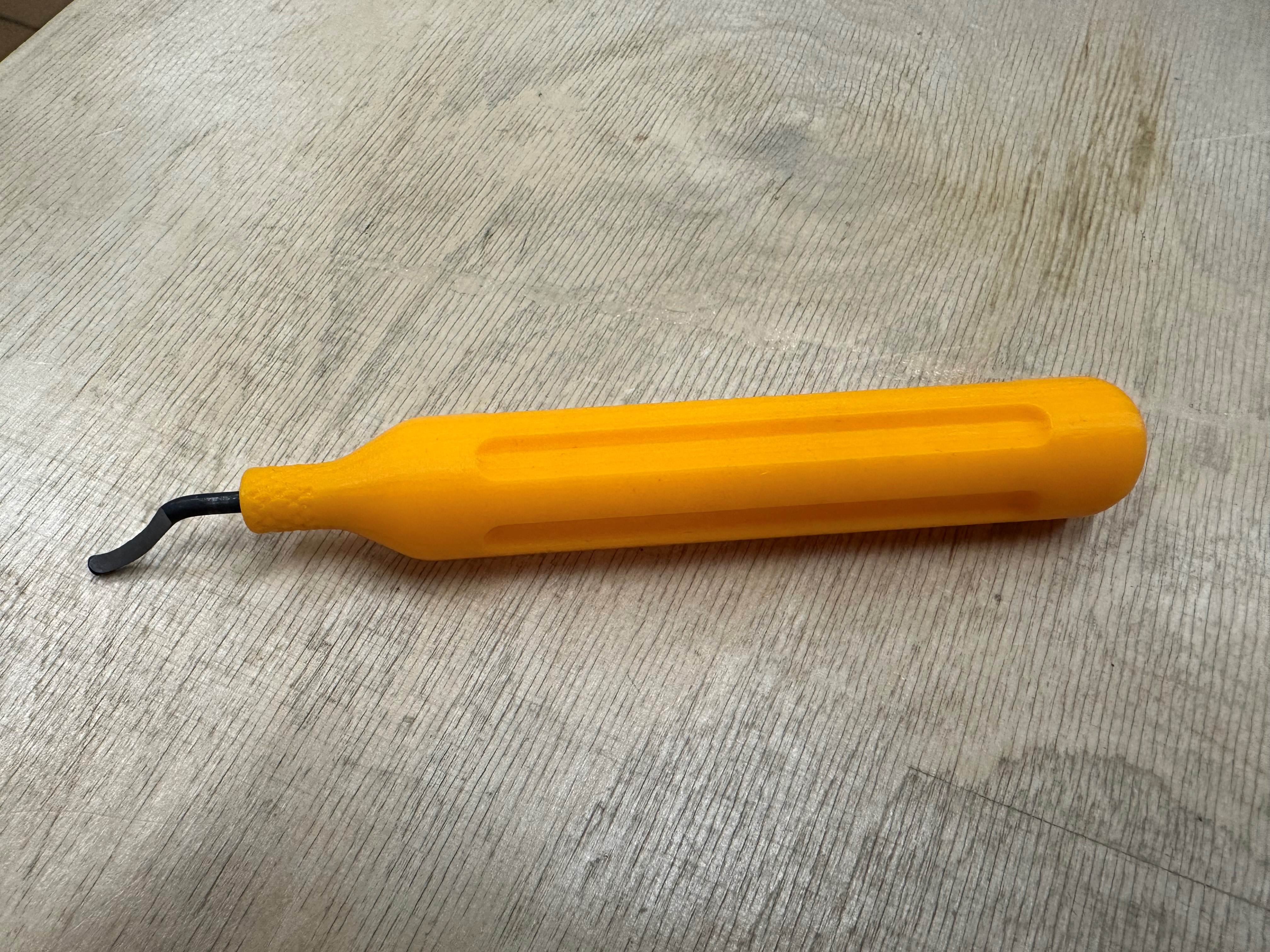 Deburring tool