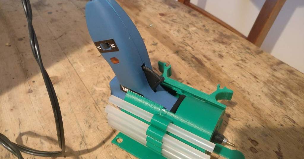 Hot glue gun horizontal/vertical mount Pegboard compatible by Albert