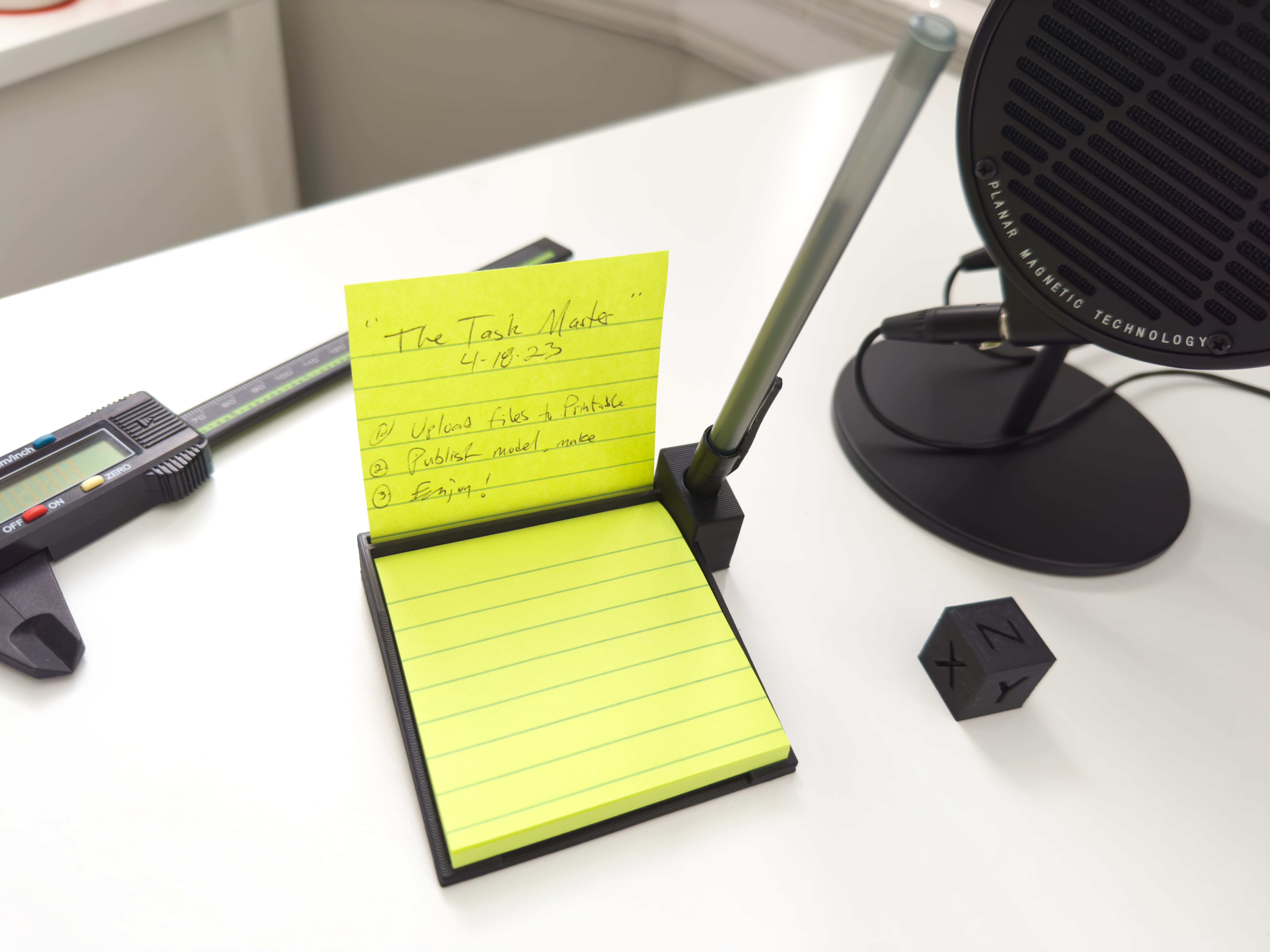 Task Master Post It Sticky Note Holder 3x3