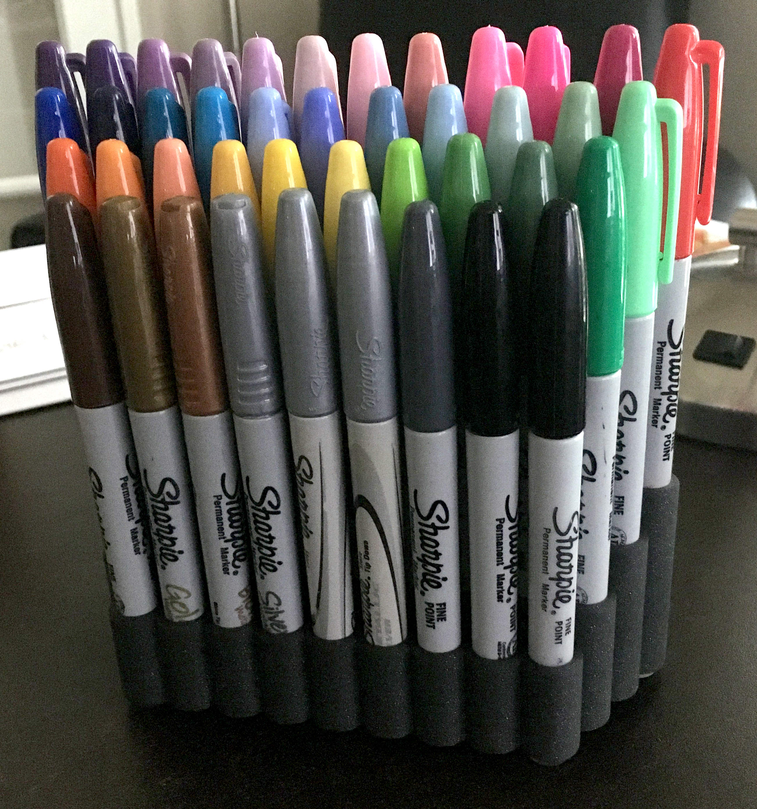 Desktop Sharpie Stand / Holder
