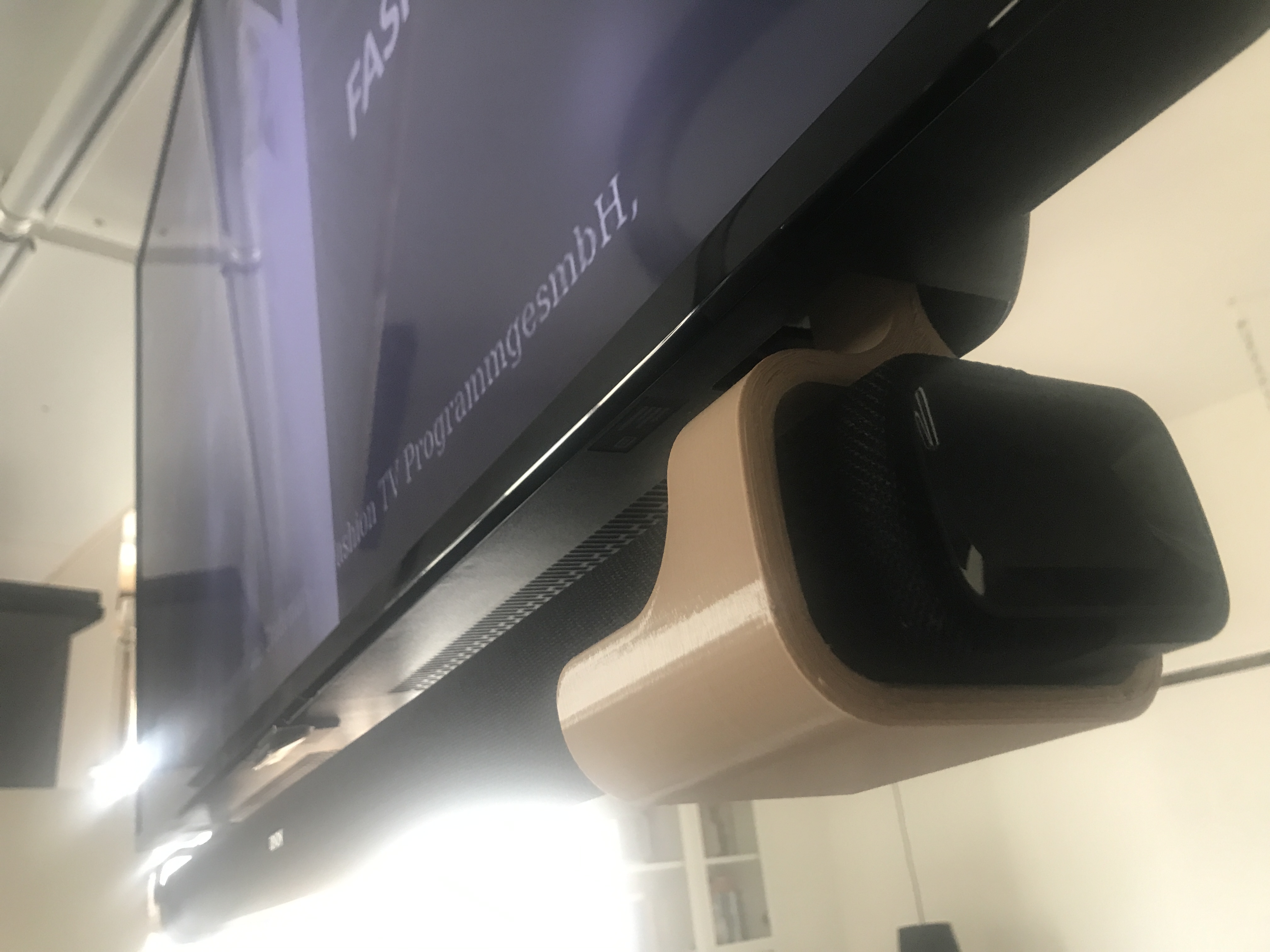 Denon soundbar mount under Phillips TV by Alexandru C. Vernescu