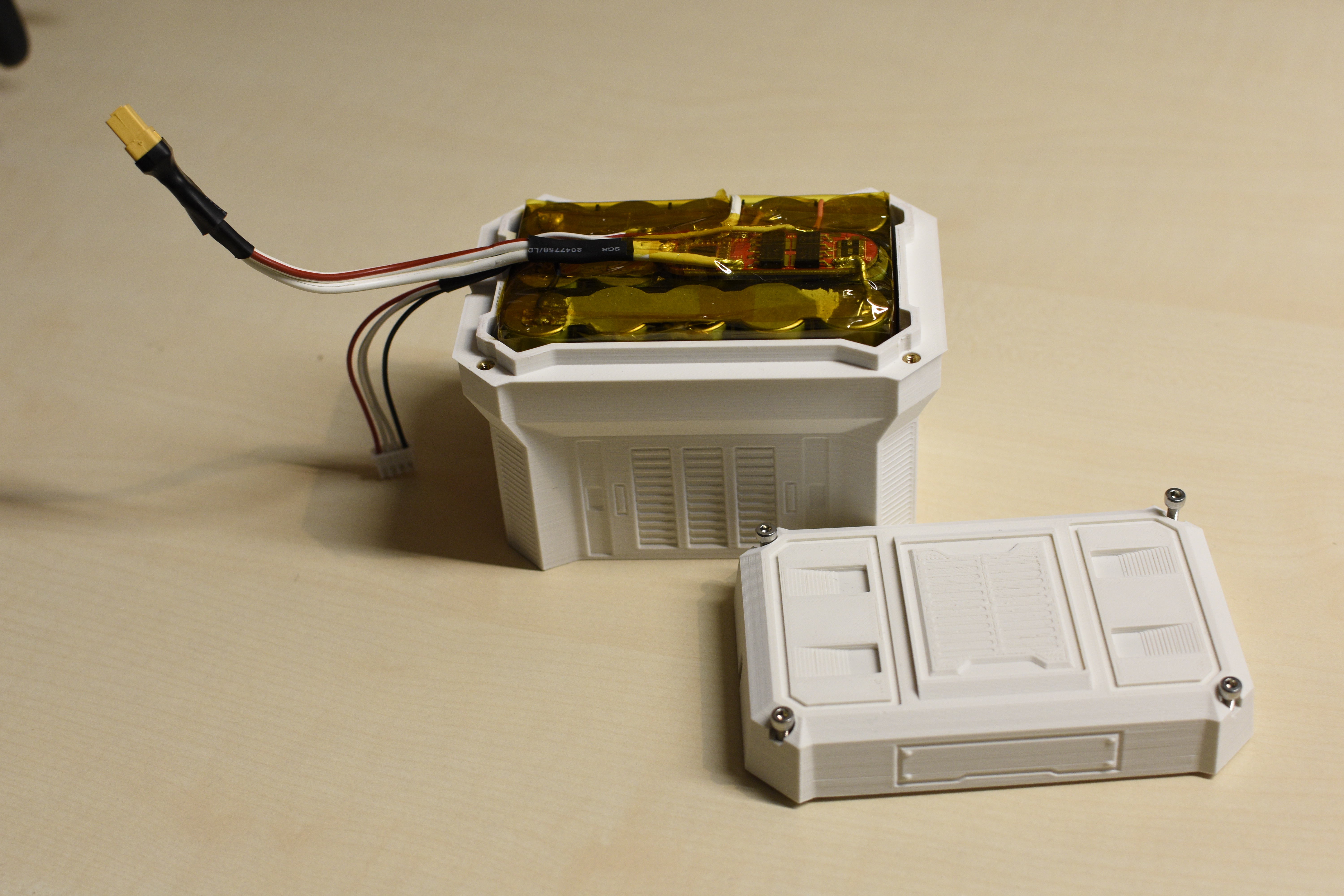 Miniatura 2 do modelo 3D Parametric Scifi box