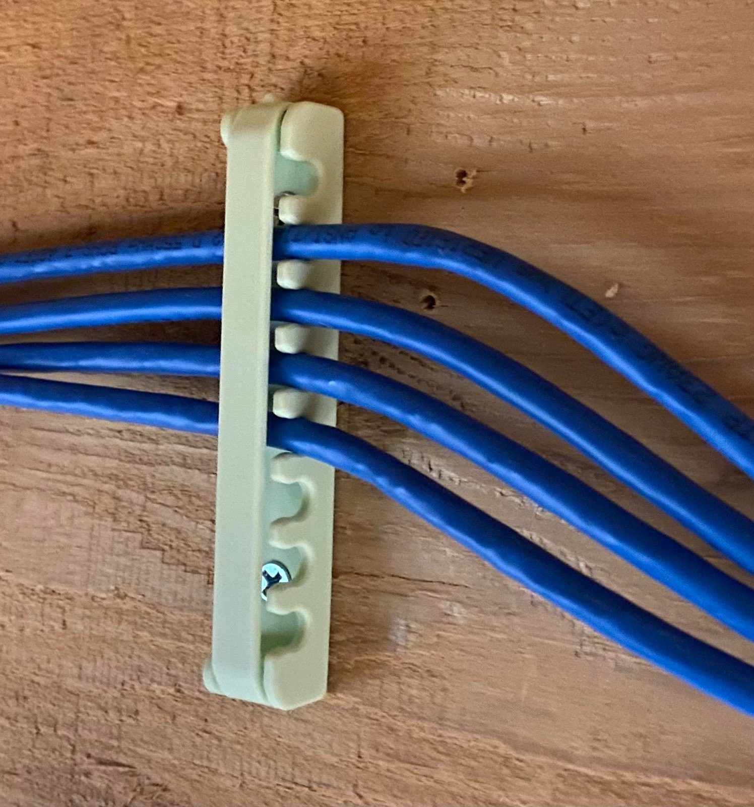 Network Cable Comb V2 by Uenbzsto Download free STL model