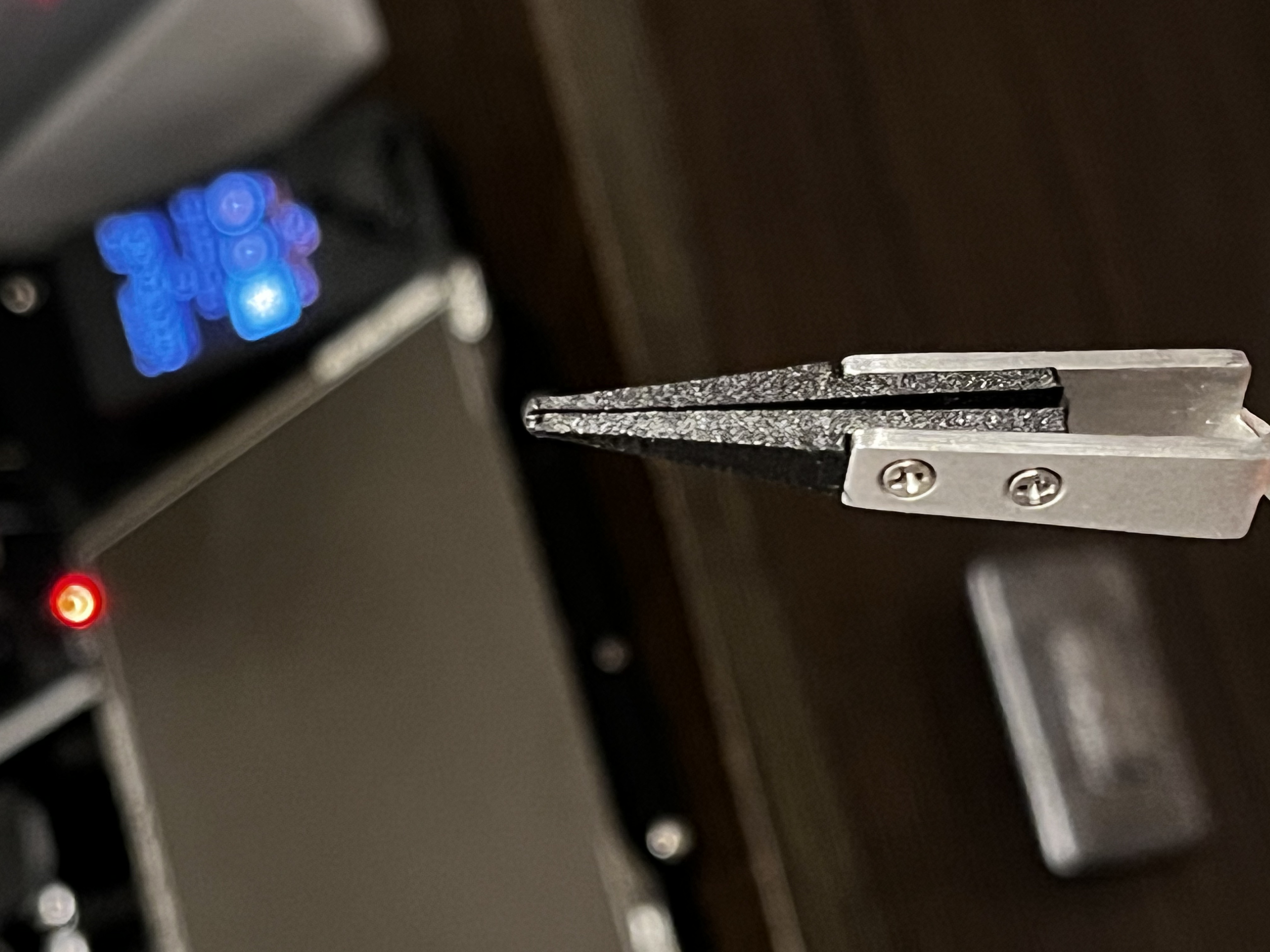 Tip for Reversed tweezers aka Nylon Tipped Tweezers iFixit by