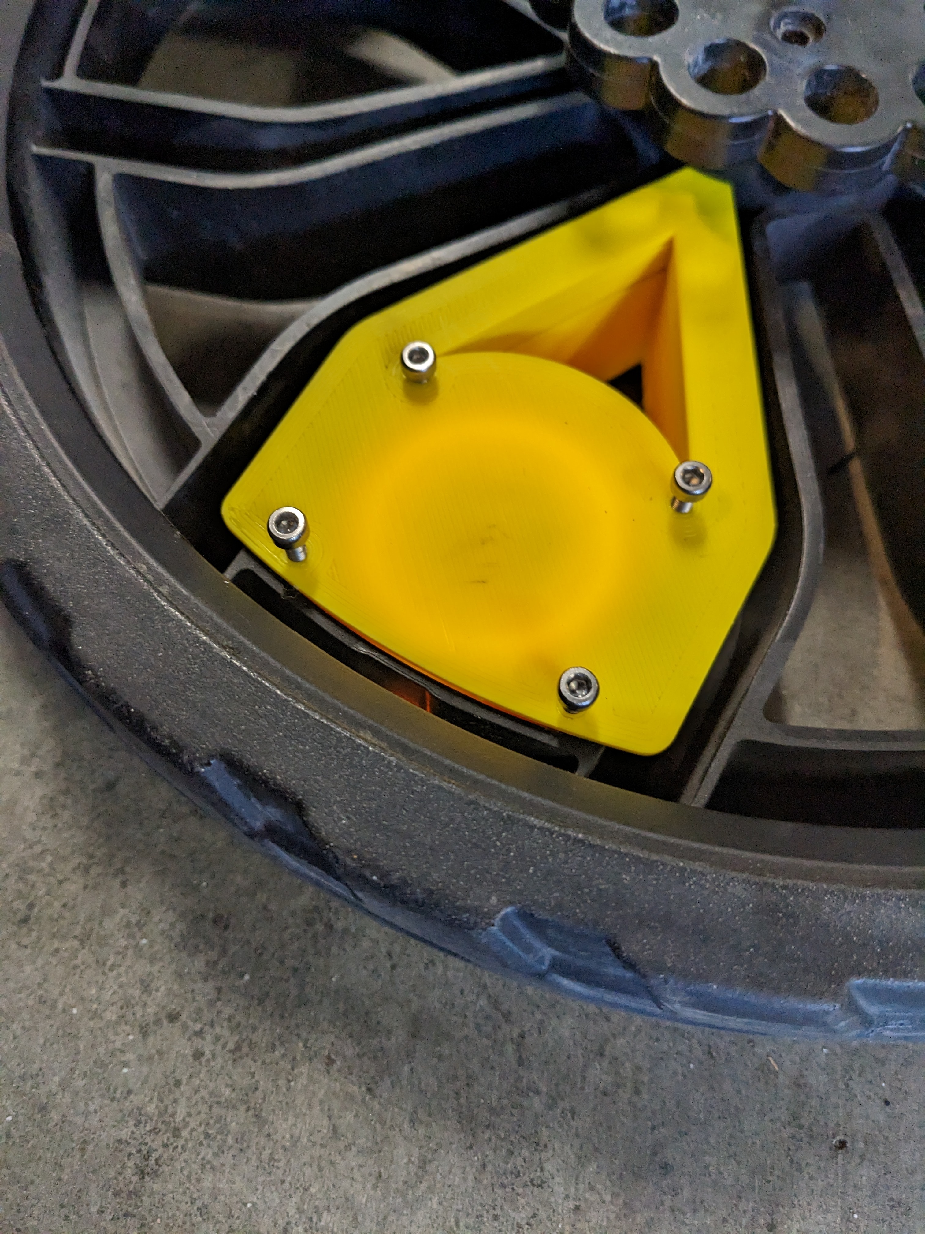 Miniatura 3 do modelo 3D Wagon Wheel Light Insert