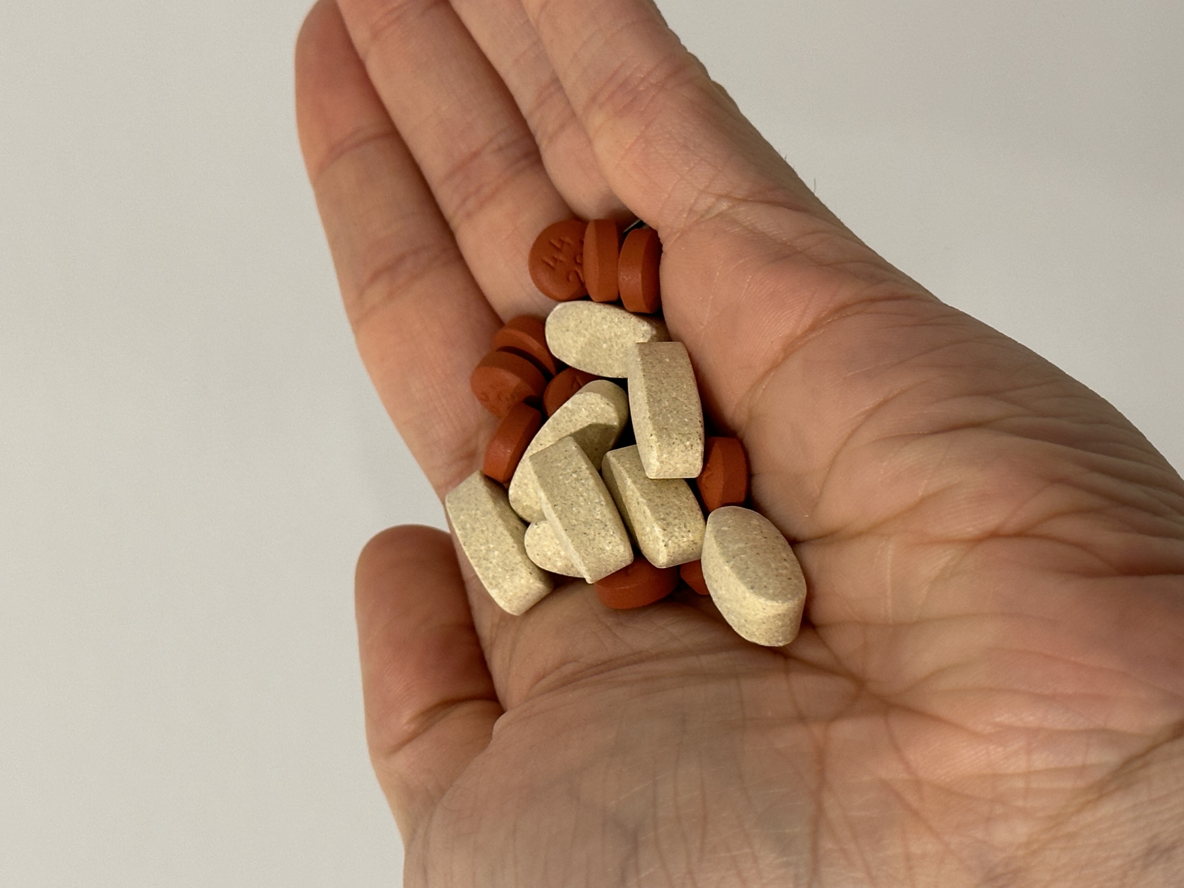 N 25 Oval Pill - ps90cn8