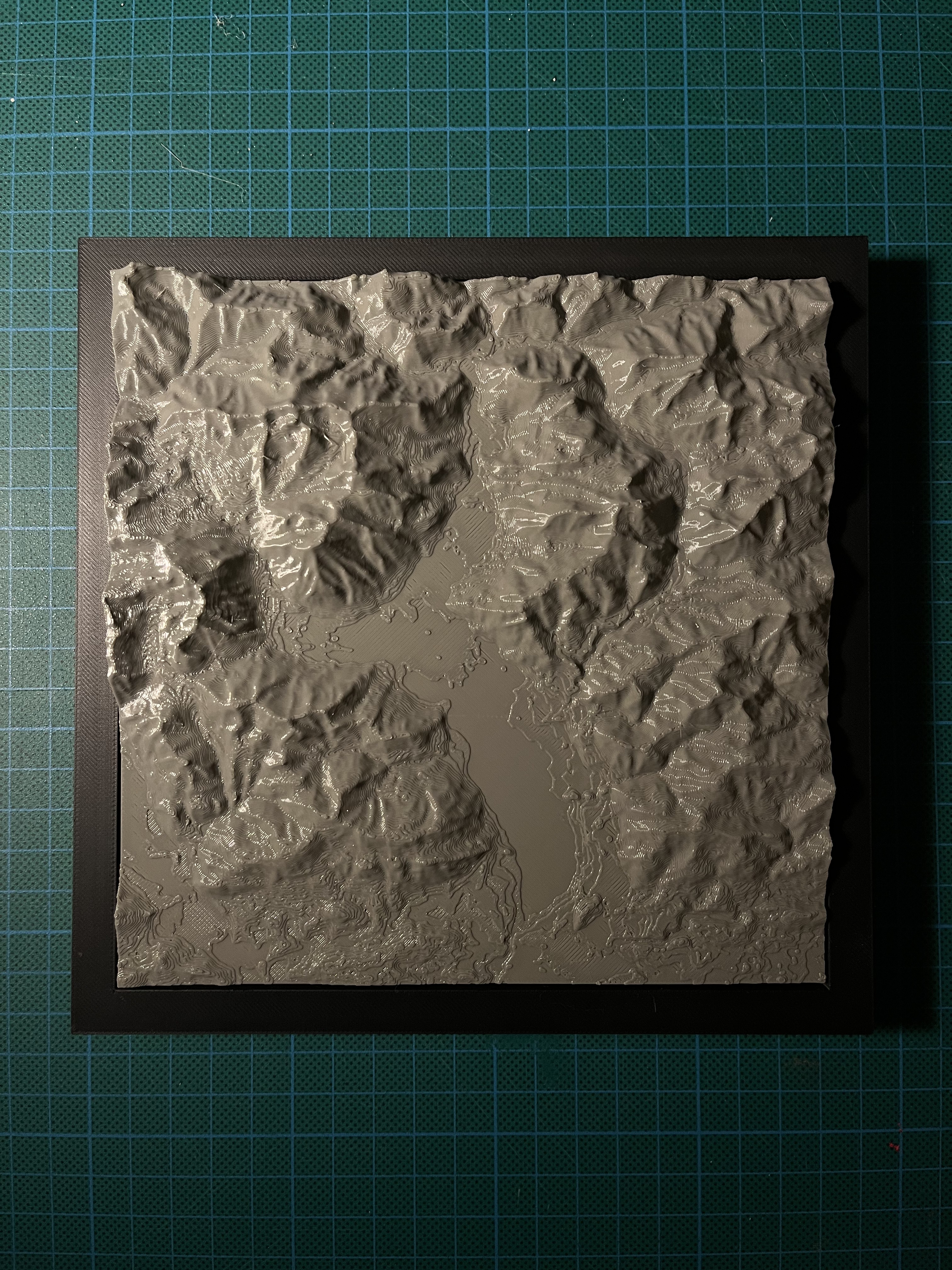 Tegernsee Topography Wall Tile (160×160 mm)