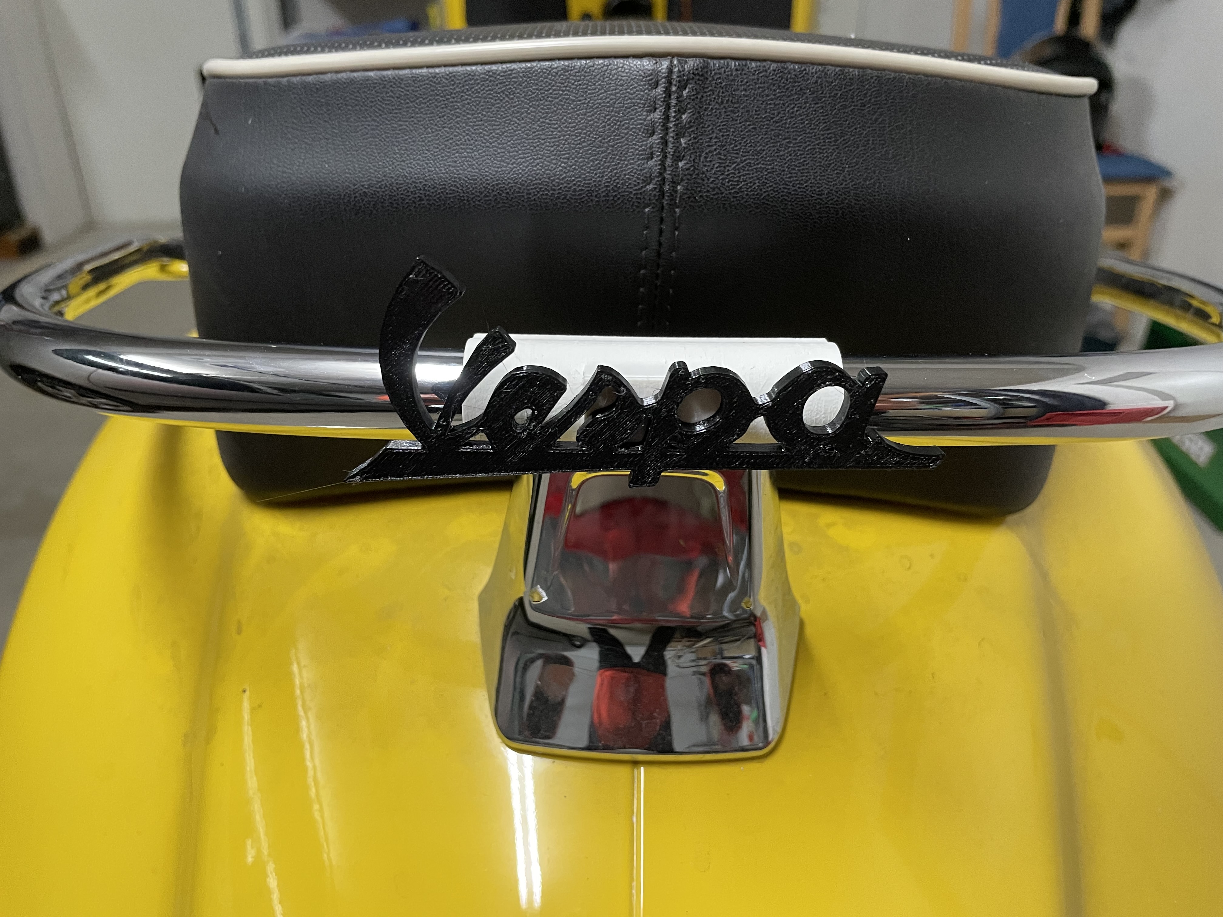 Vespa GTS Railing Logo Clip