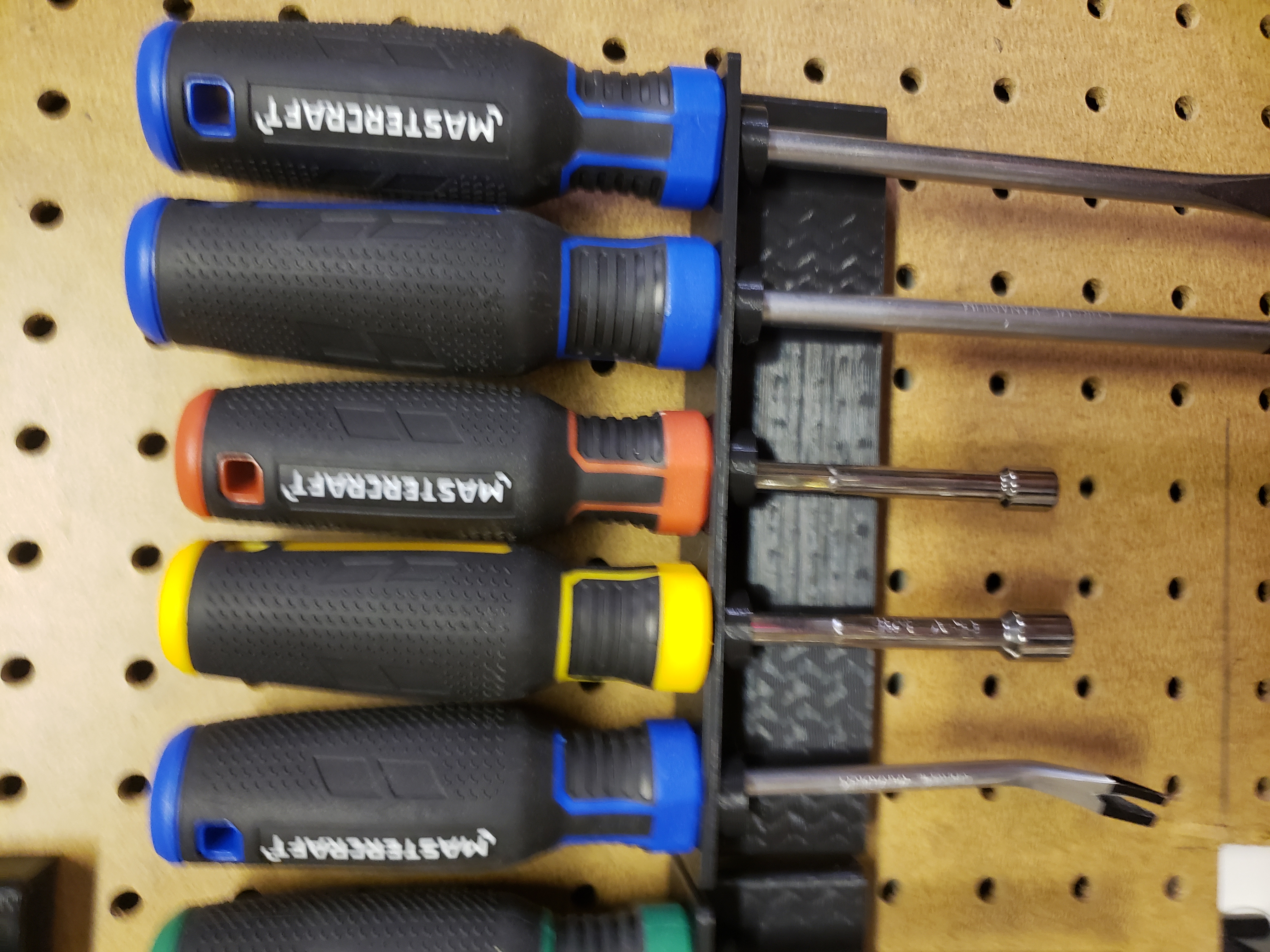 Large Screw Driver Holder for Universal Peg Board System (Remix) 3D model thumbnail