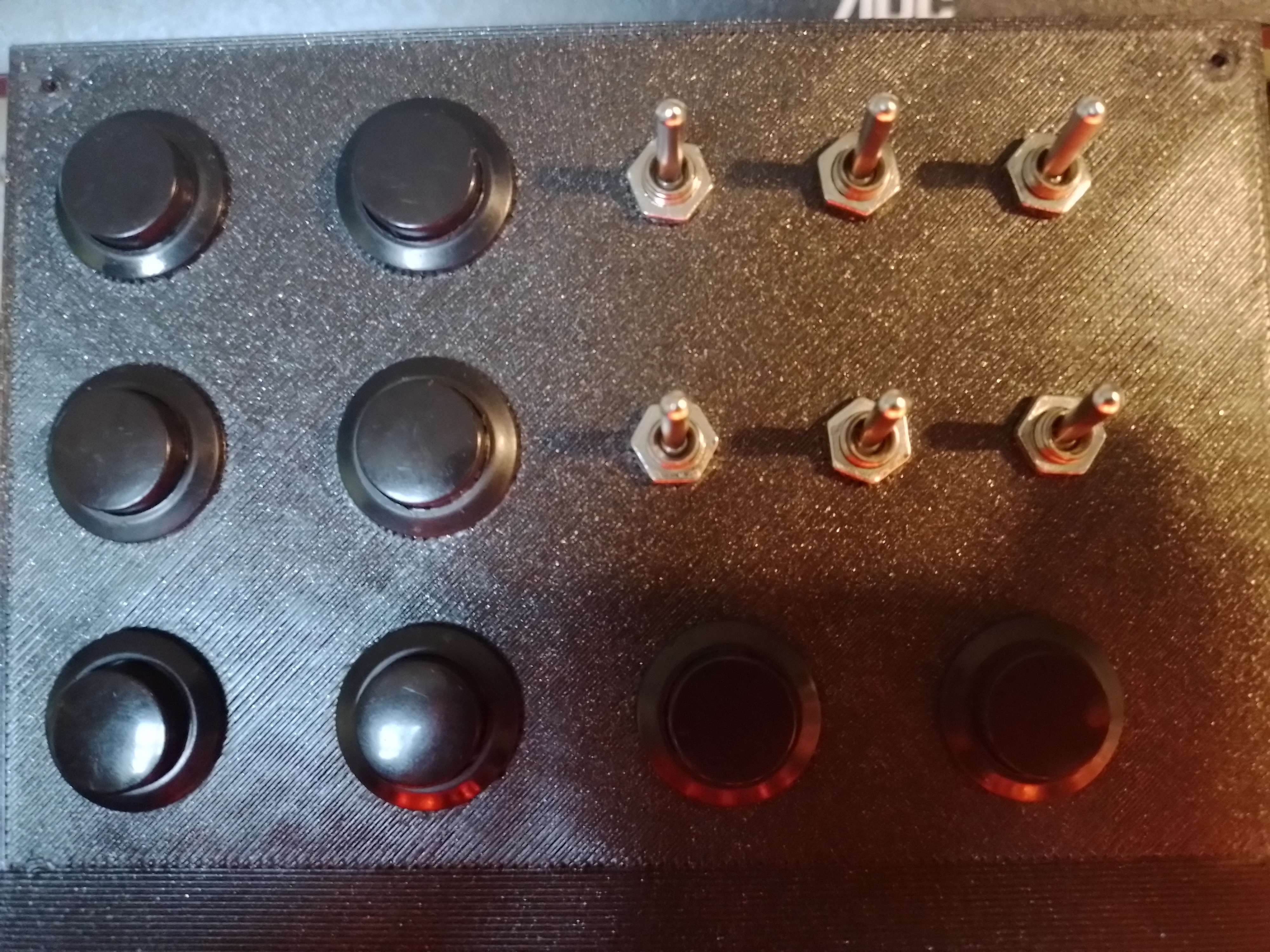 Miniatura 2 do modelo 3D Clip-on Button panel