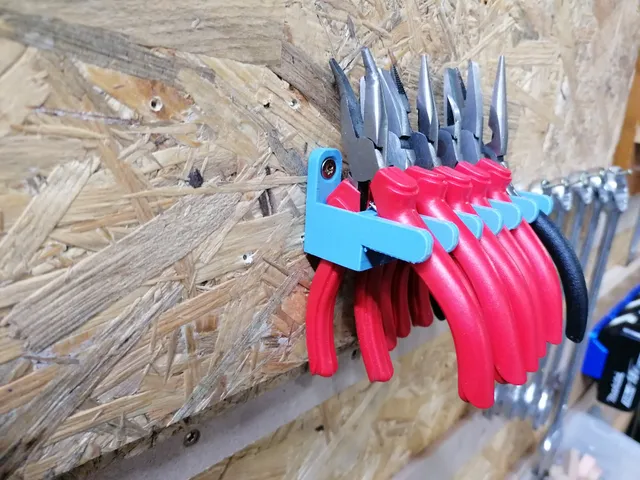 Držák pro mini kleště - holder for mini pliers