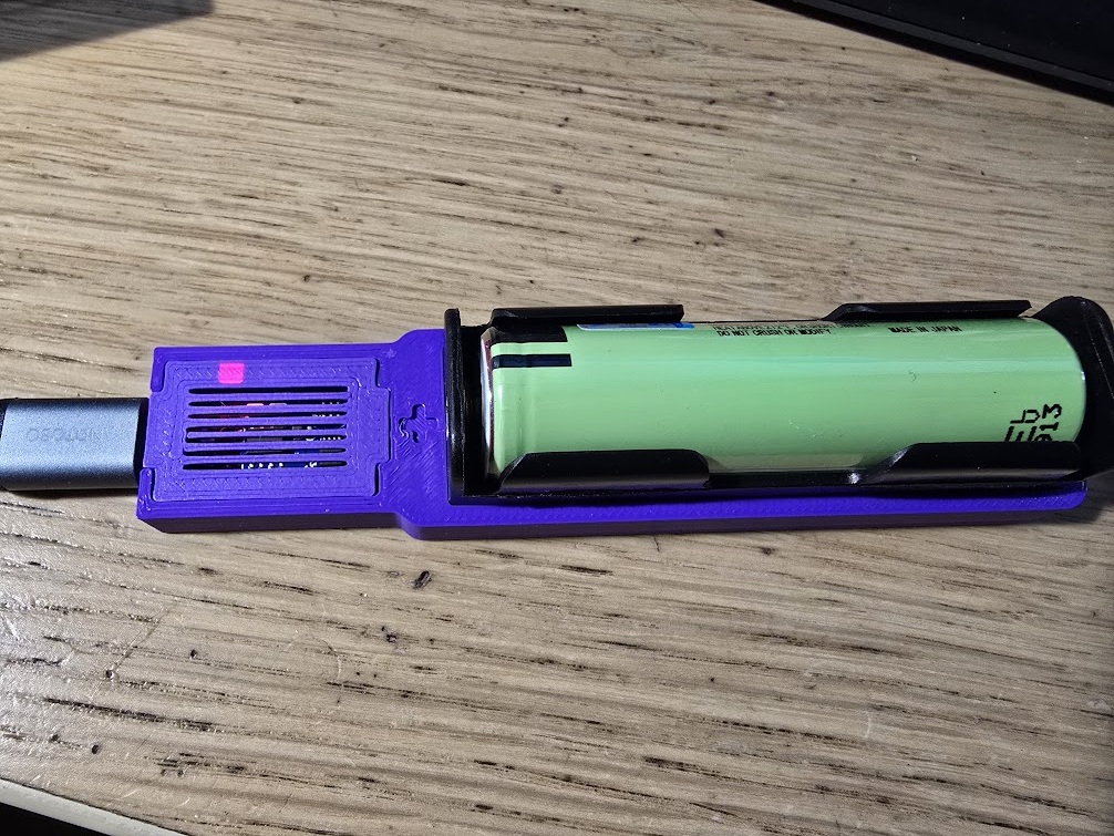 USB TP4056 frame for 1x18650 battery holder