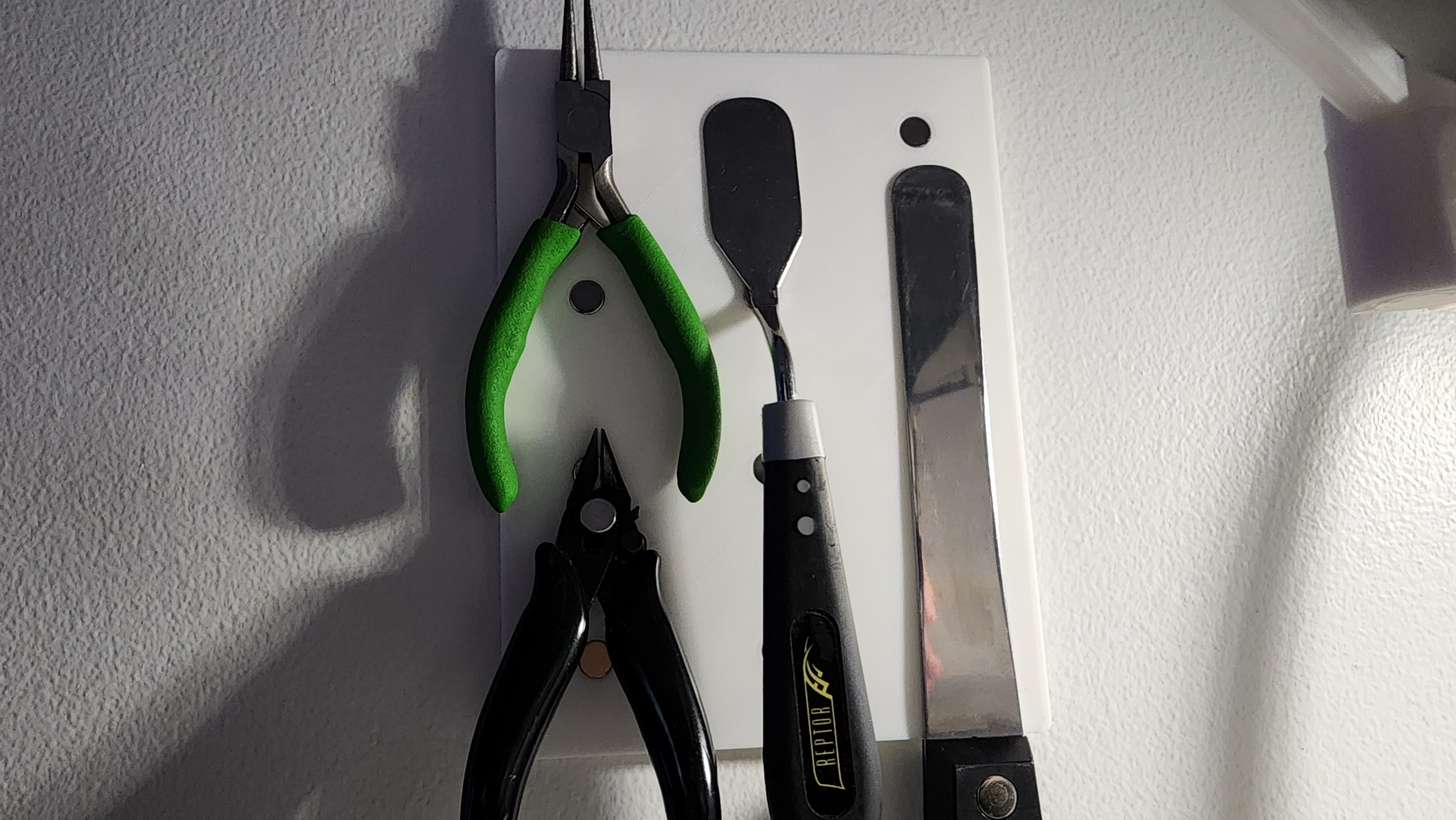Magboard Your pegboard/tool holder! (Tinkercad file included