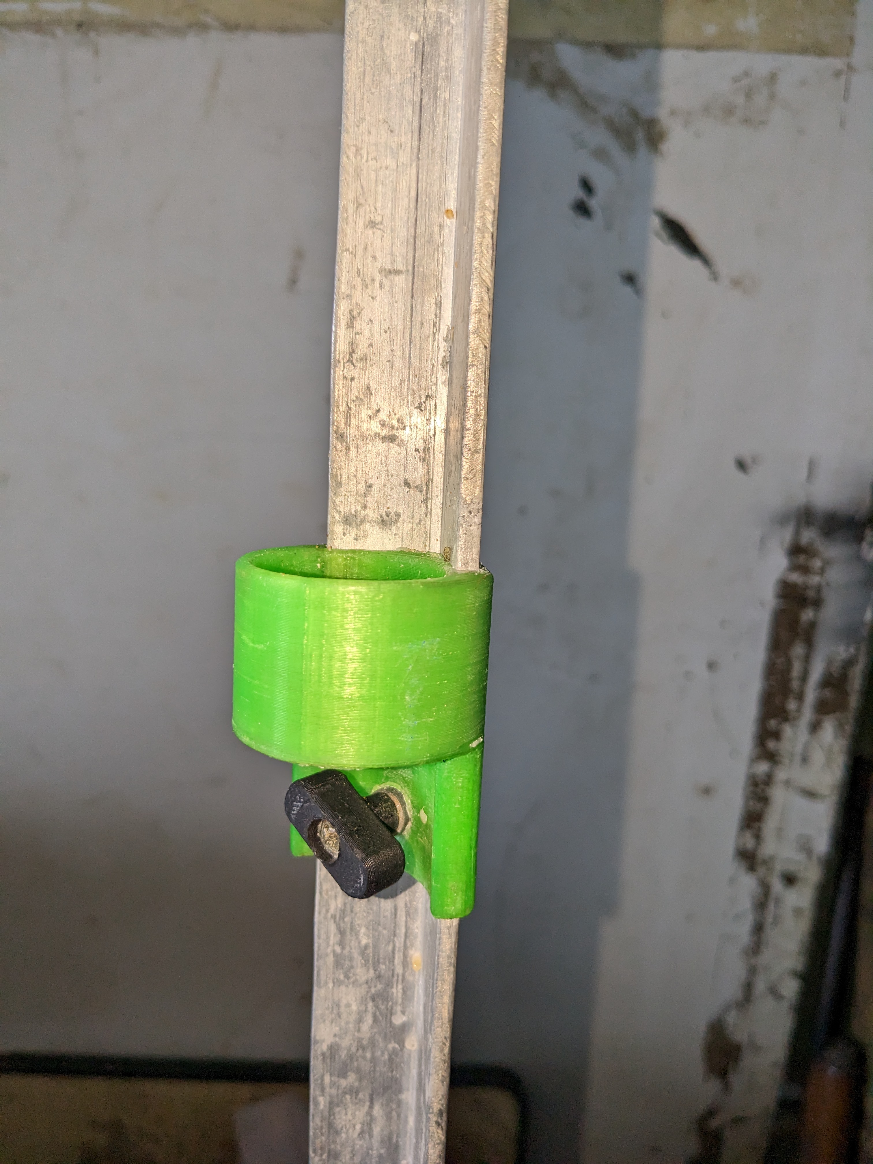 Miniatura 2 do modelo 3D Surfcasting rod support