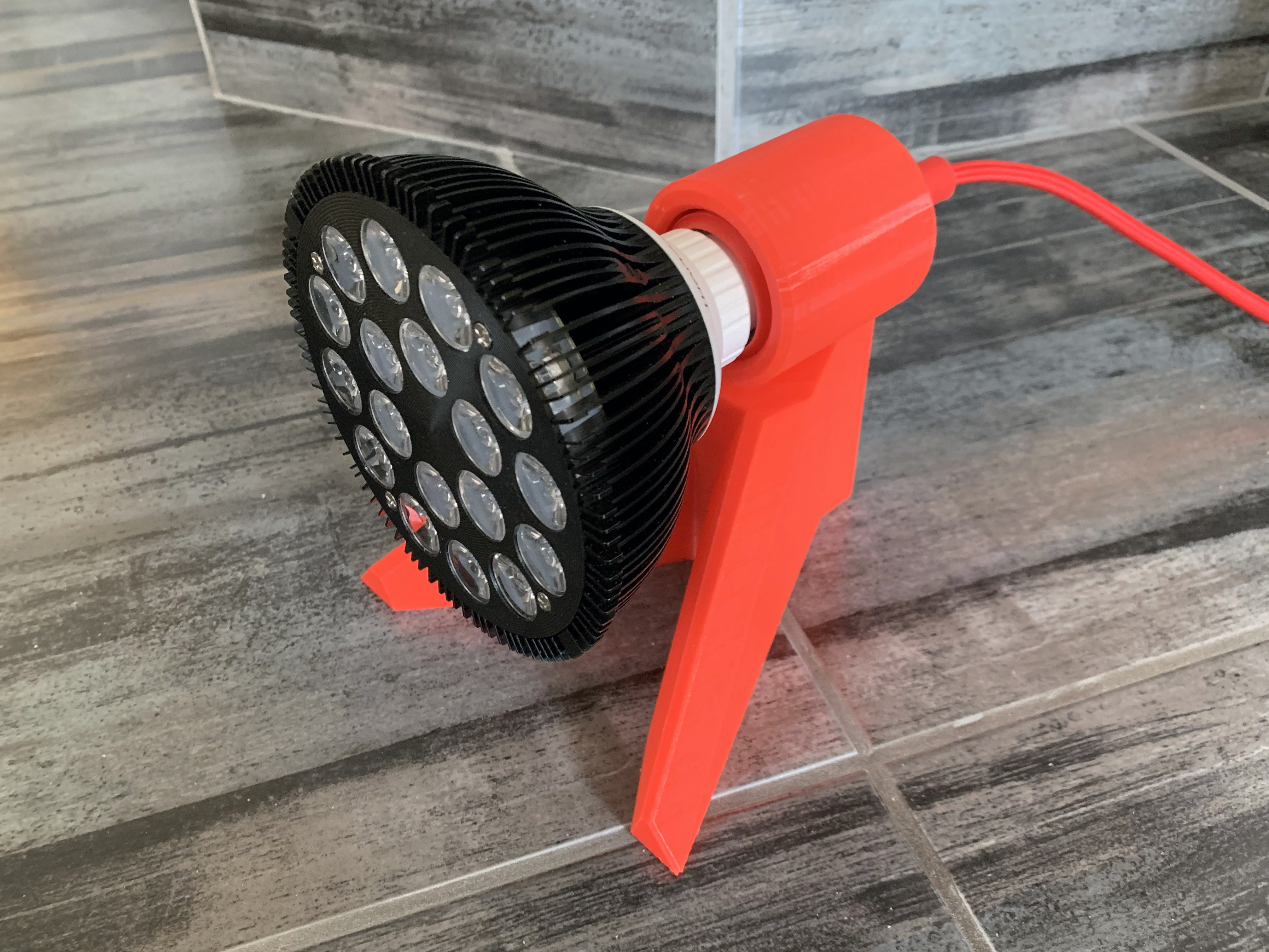Horizontal Lamp for 4cm socket — thumbnail 3