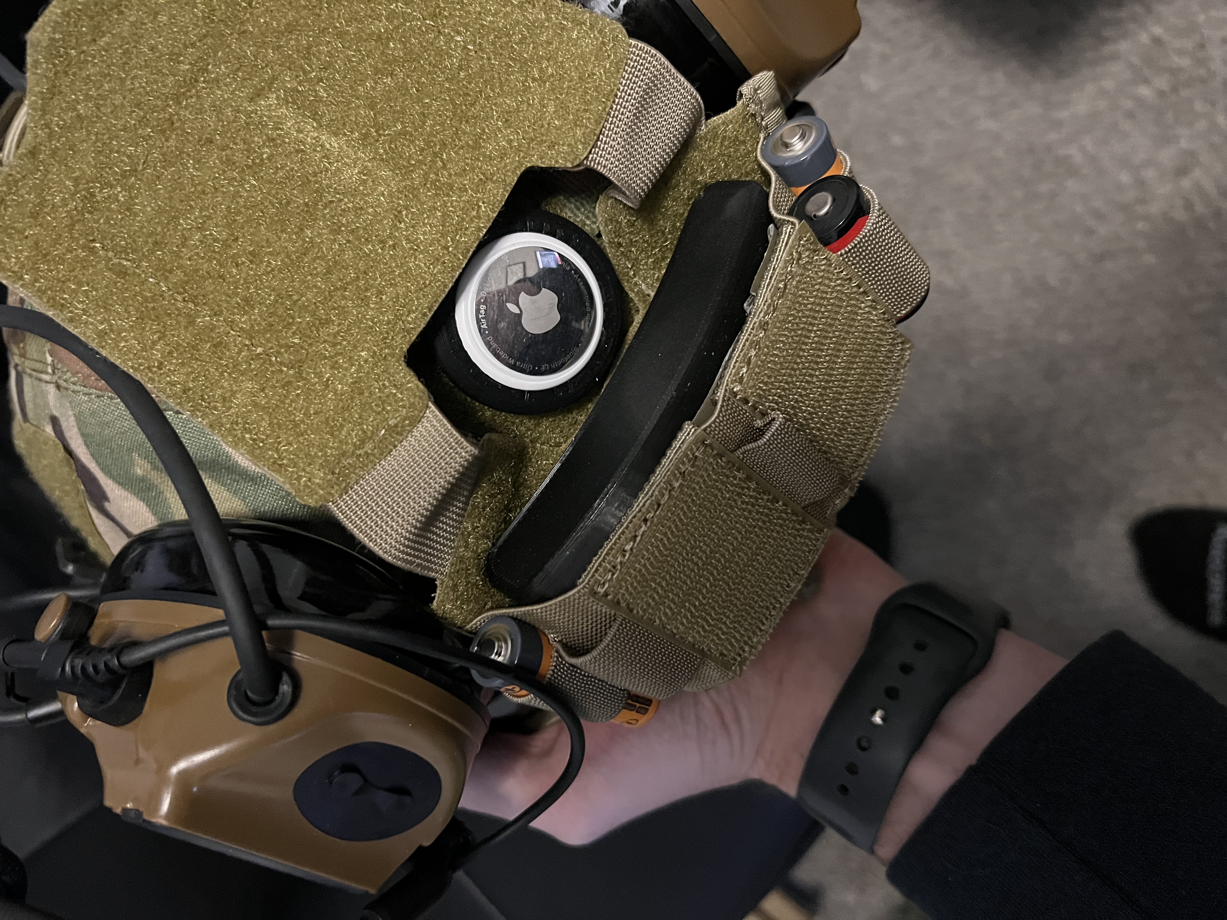 Miniatura 2 do modelo 3D Helmet Battery Pack