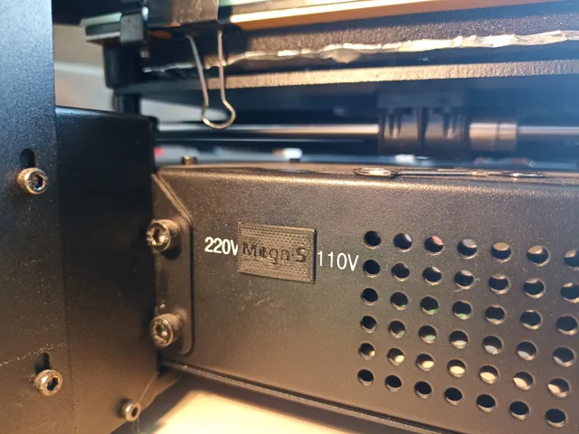Cover for the Voltage setting window for Mega/S