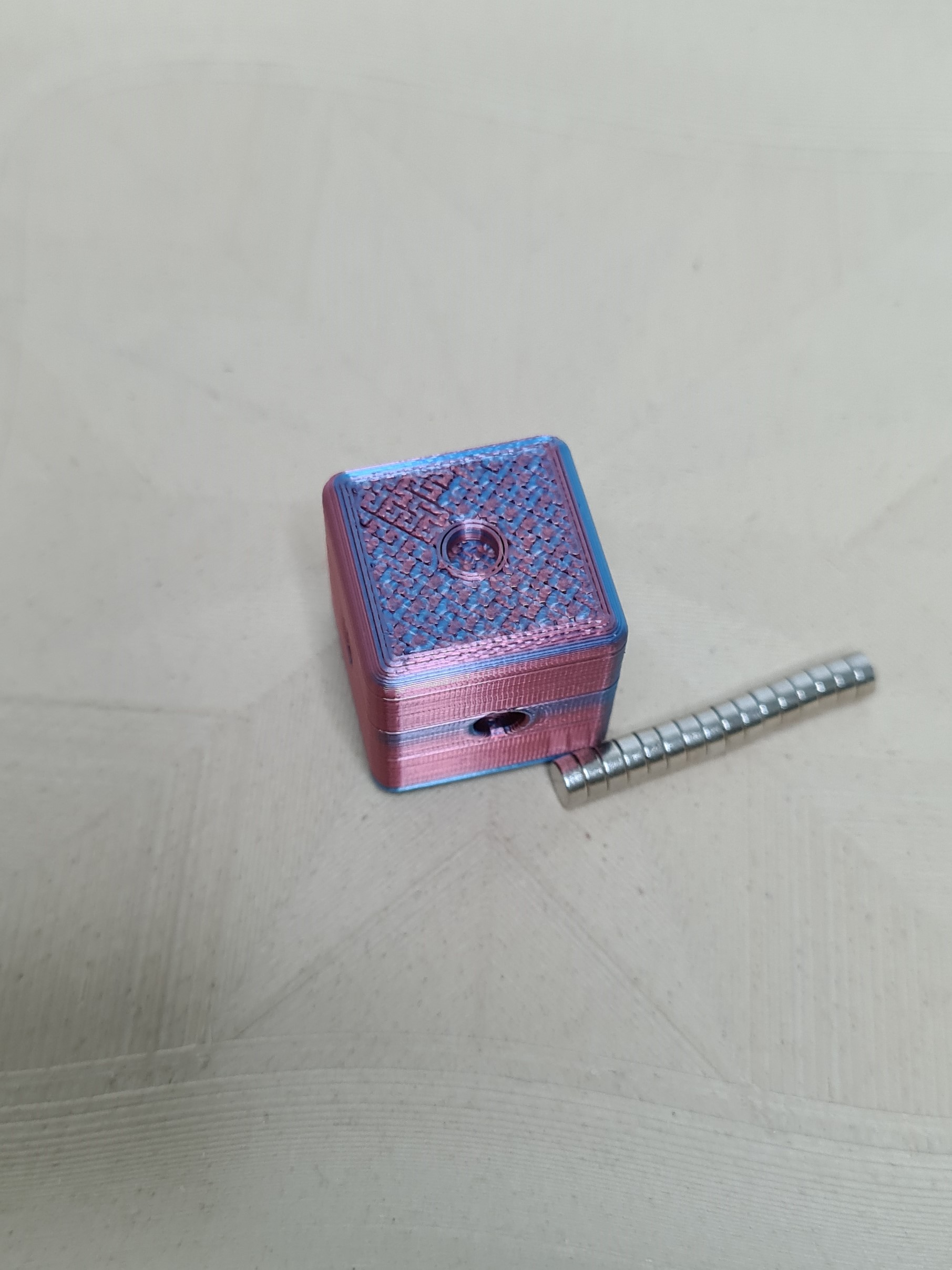 Miniatura 3 do modelo 3D Magnetically Interlocking Cubes